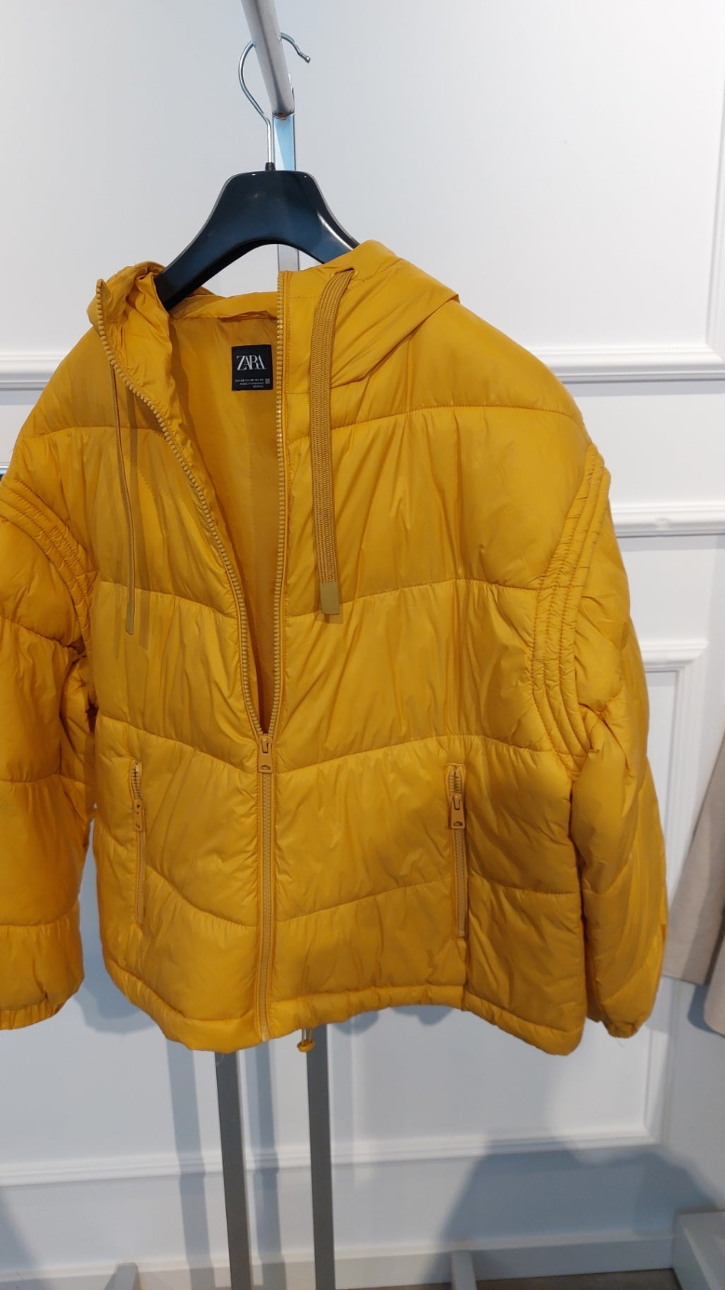 XS Zara Jacke Gelb