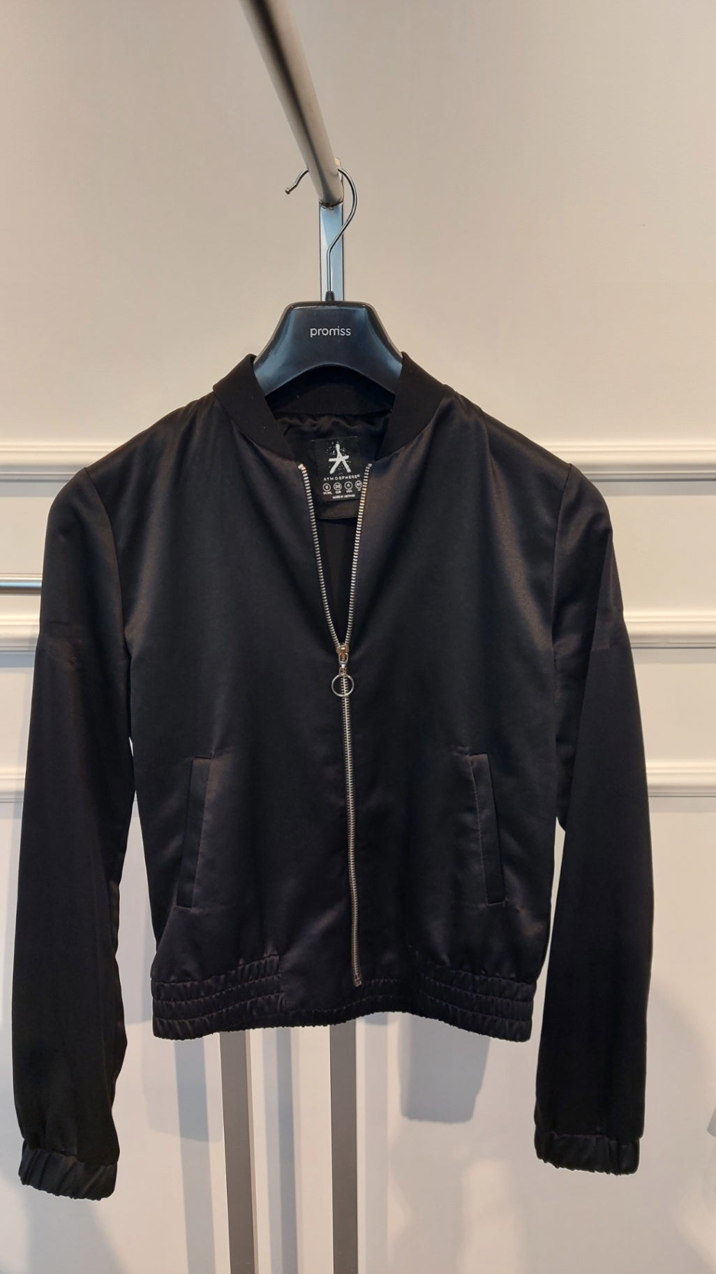 36 Atmosphere Jacke Schwarz