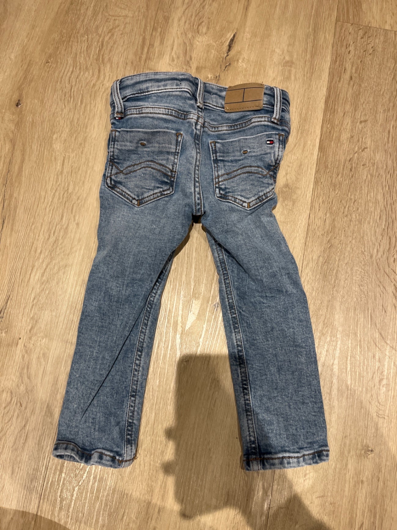 86 Tommy Hilfiger Jeans Blau