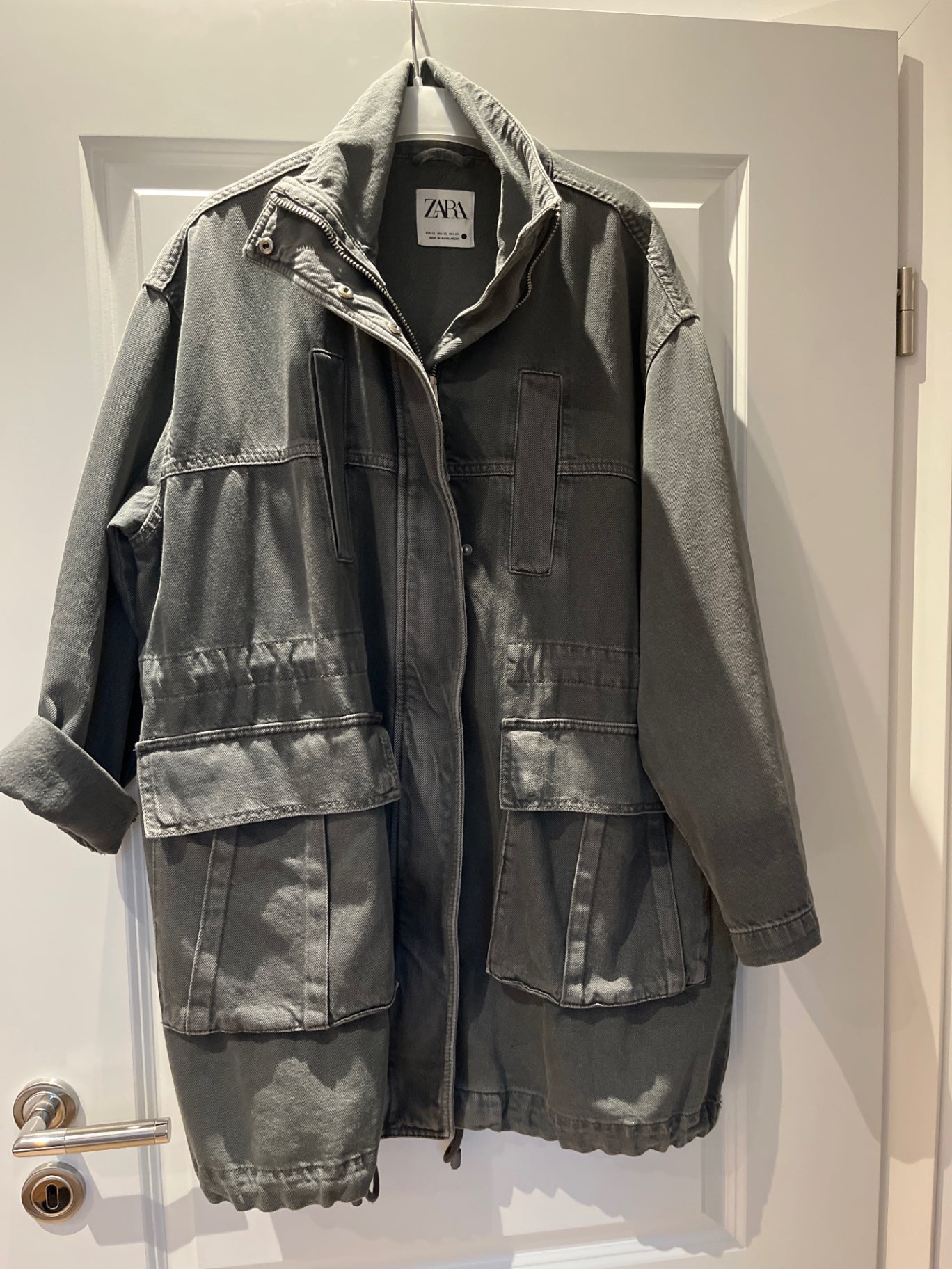 Zara Jacke Grau