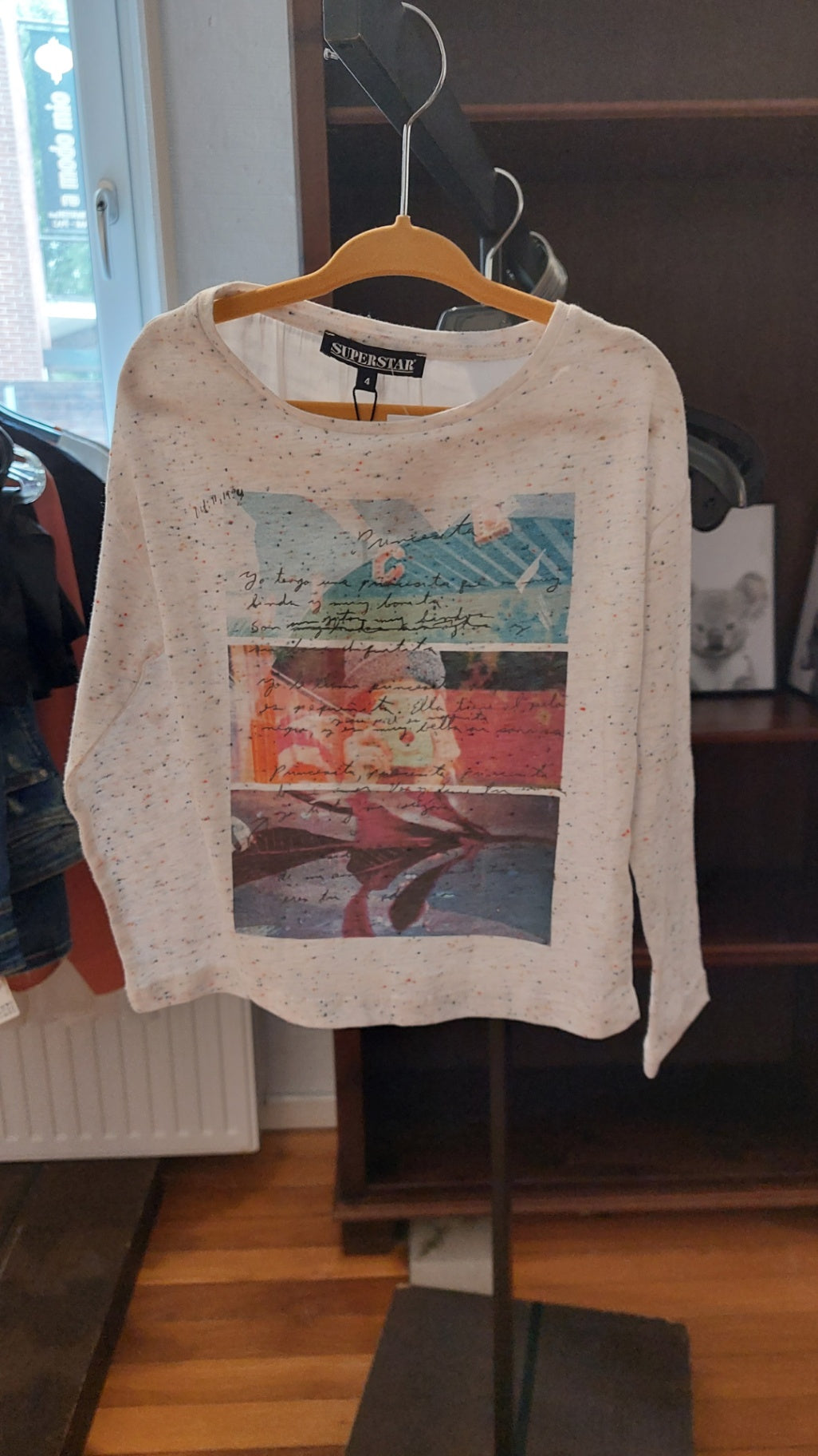 Superstar Langarmshirt Weiß/ mit bunten Tupfen