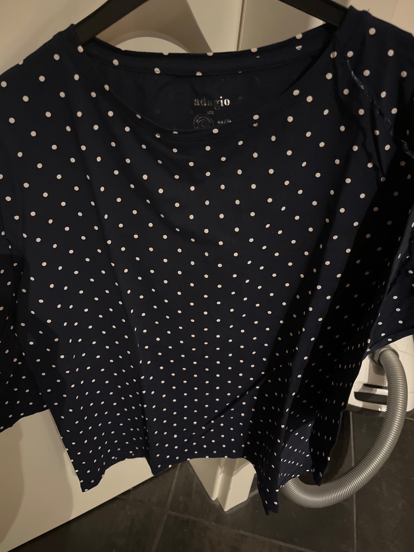 Adagio T-Shirt Blau mit weißen Punkten