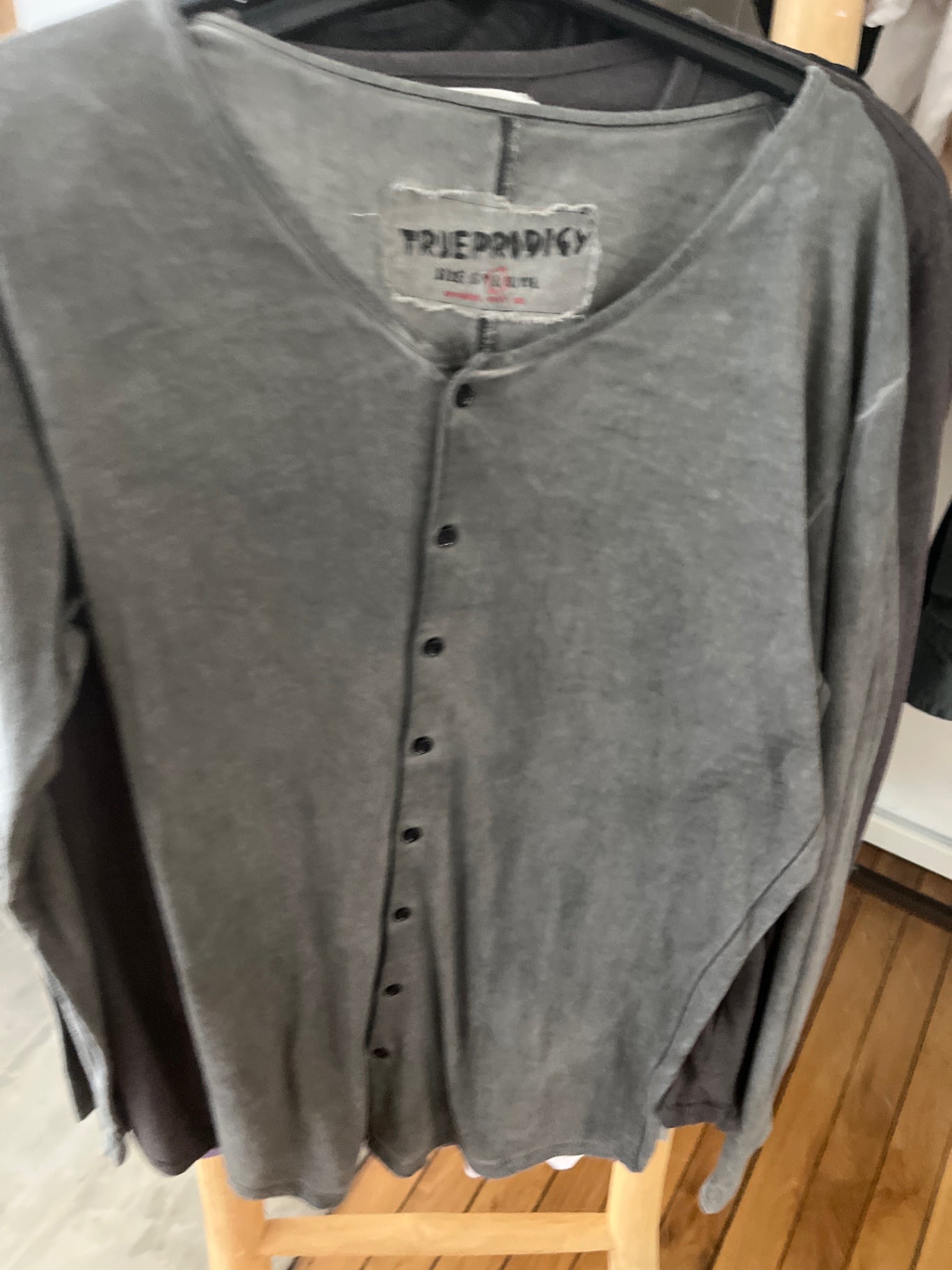 Trueprodigy Shirt Grau