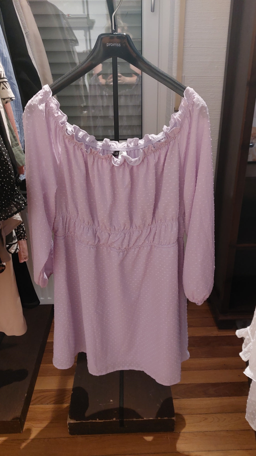 DIVIDED Kleid Flieder