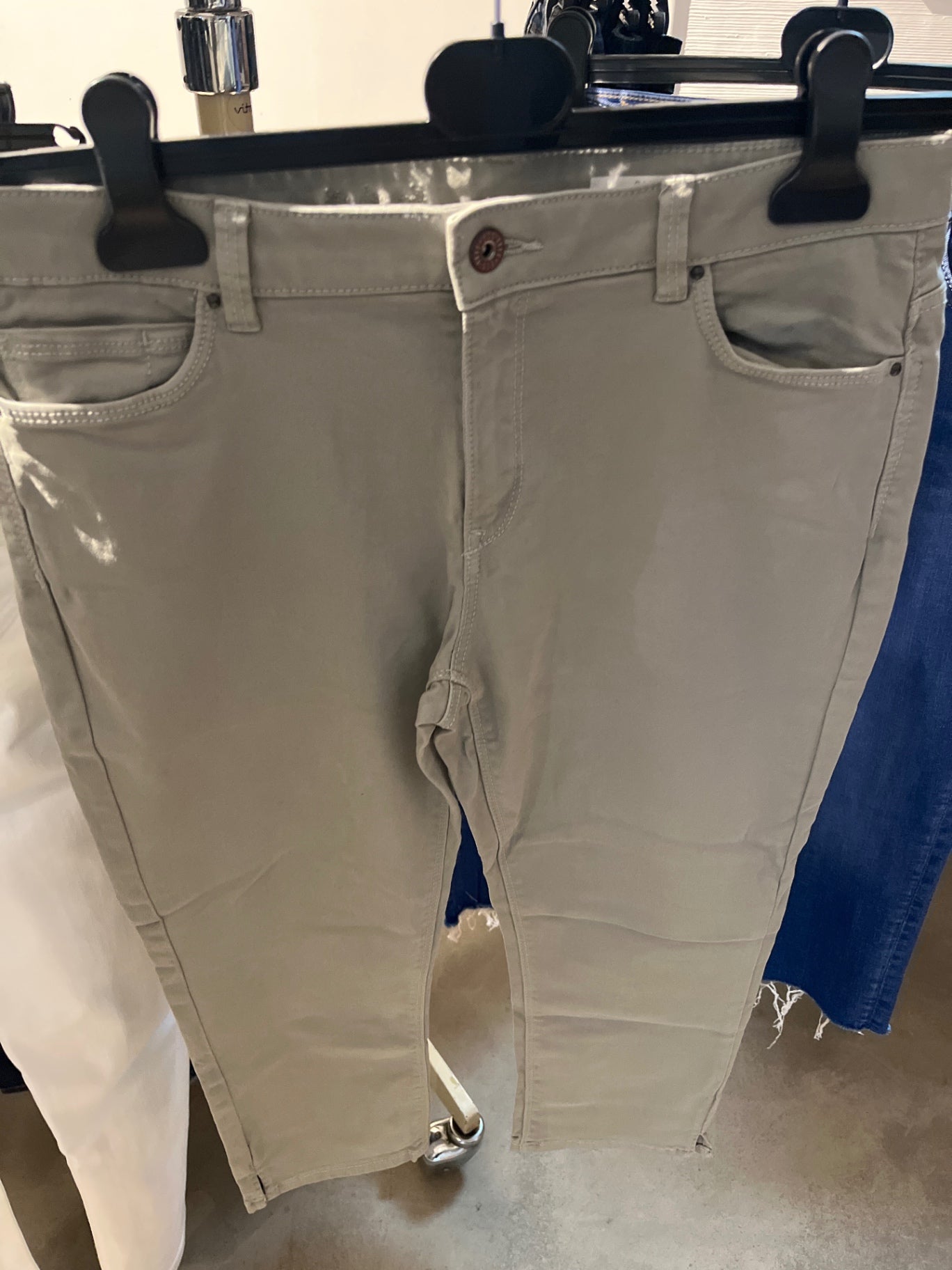 Edc Hose Capri Beige