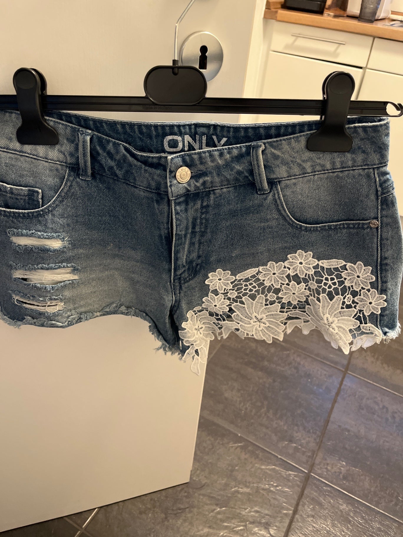 Only Jeansshorts Blau mit Spitze