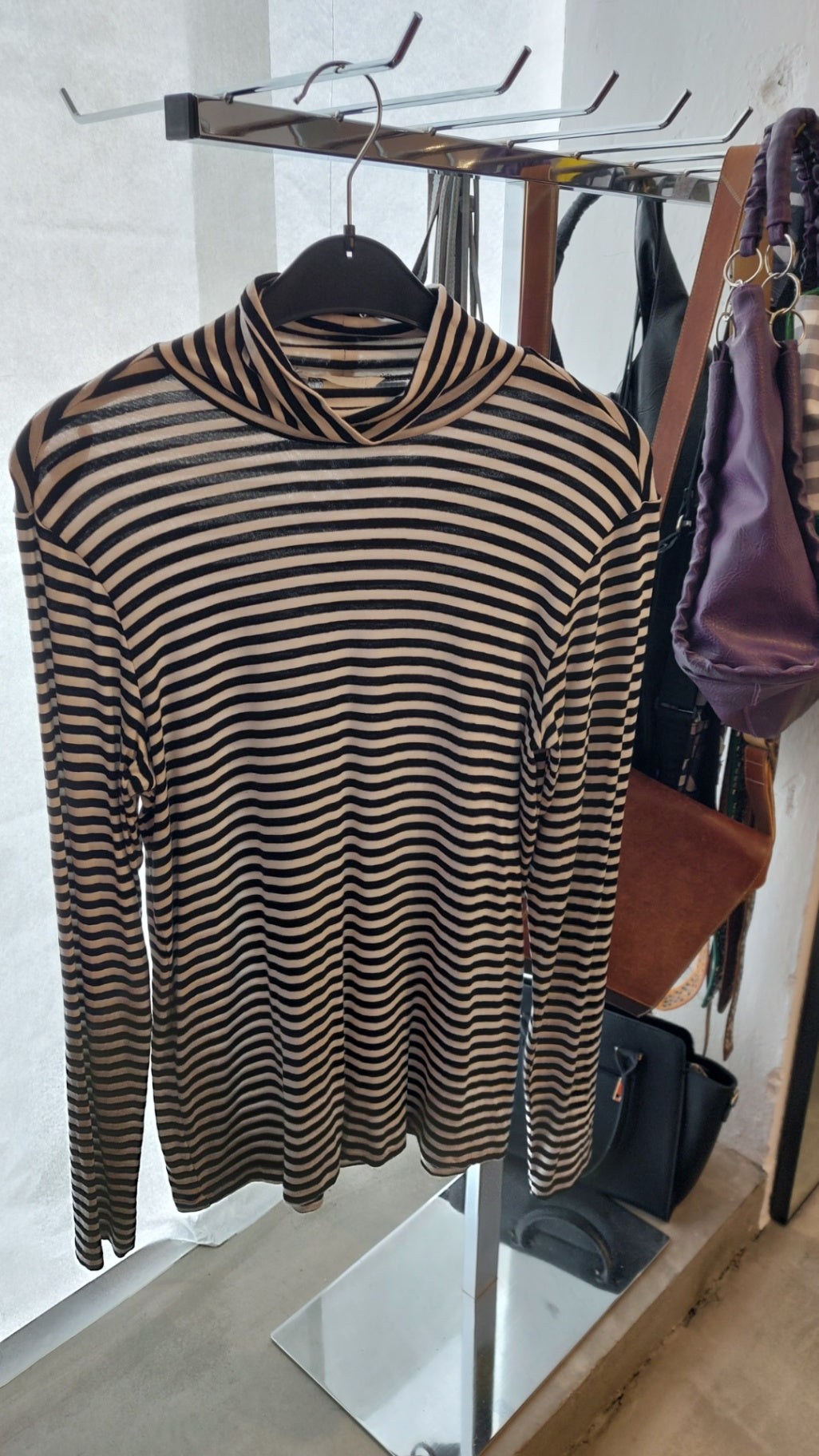 HM Langarmshirt Schwarz und Weiß gestreift