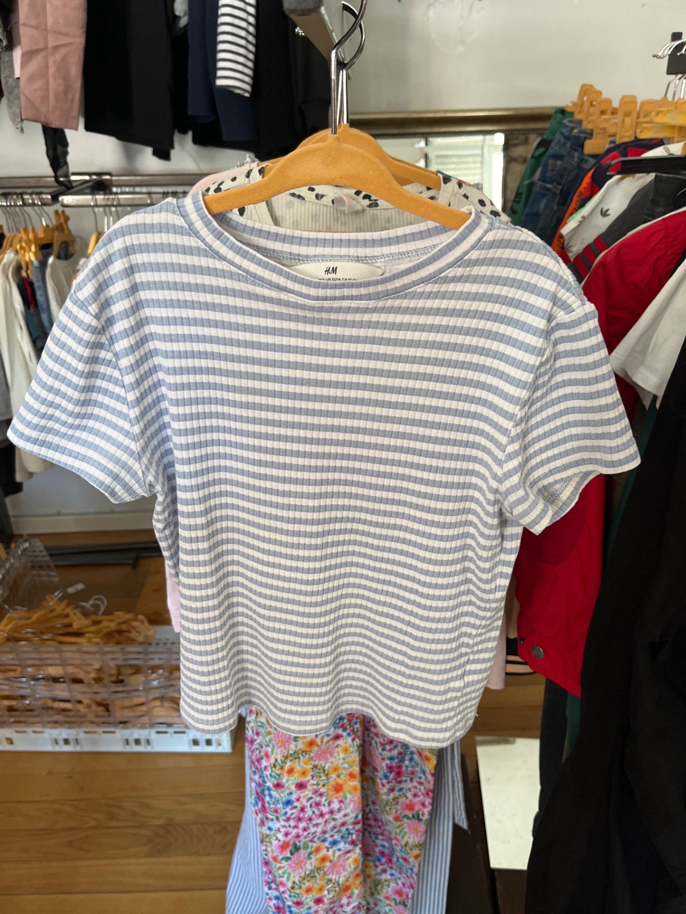 H&M T-Shirt Blau und Weiß gestreift