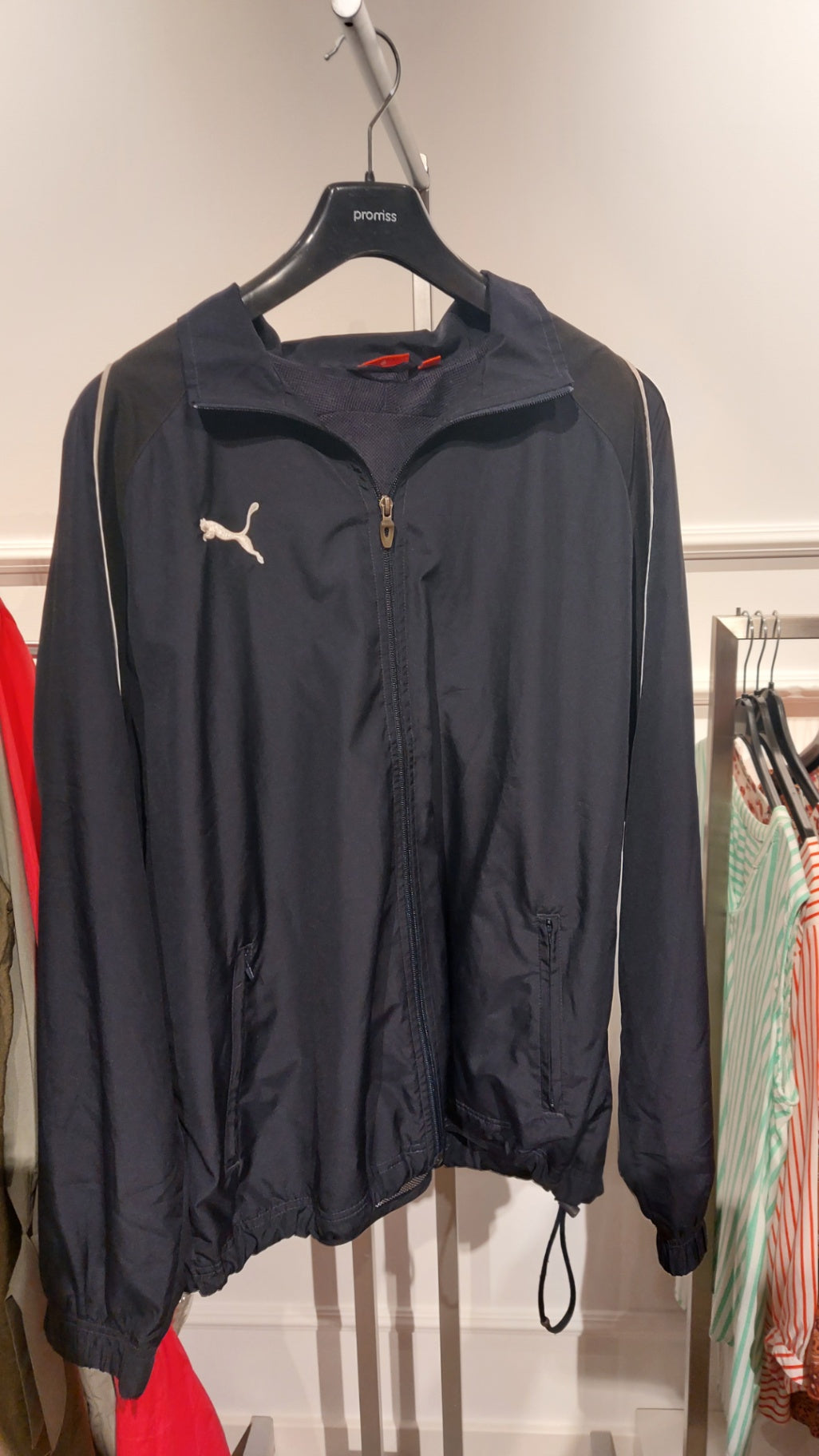Puma Sportjacke Schwarz / Dunkelblau