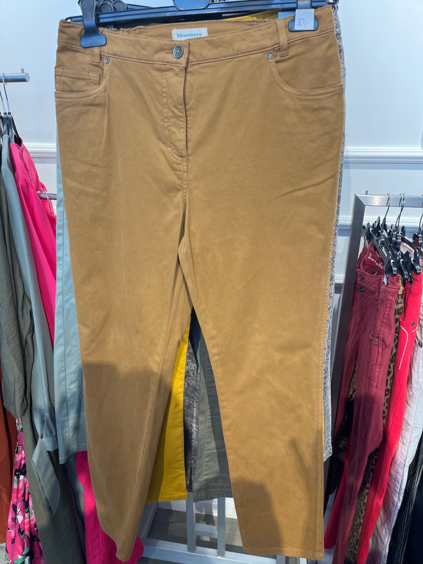 Bloomers Hose Braun