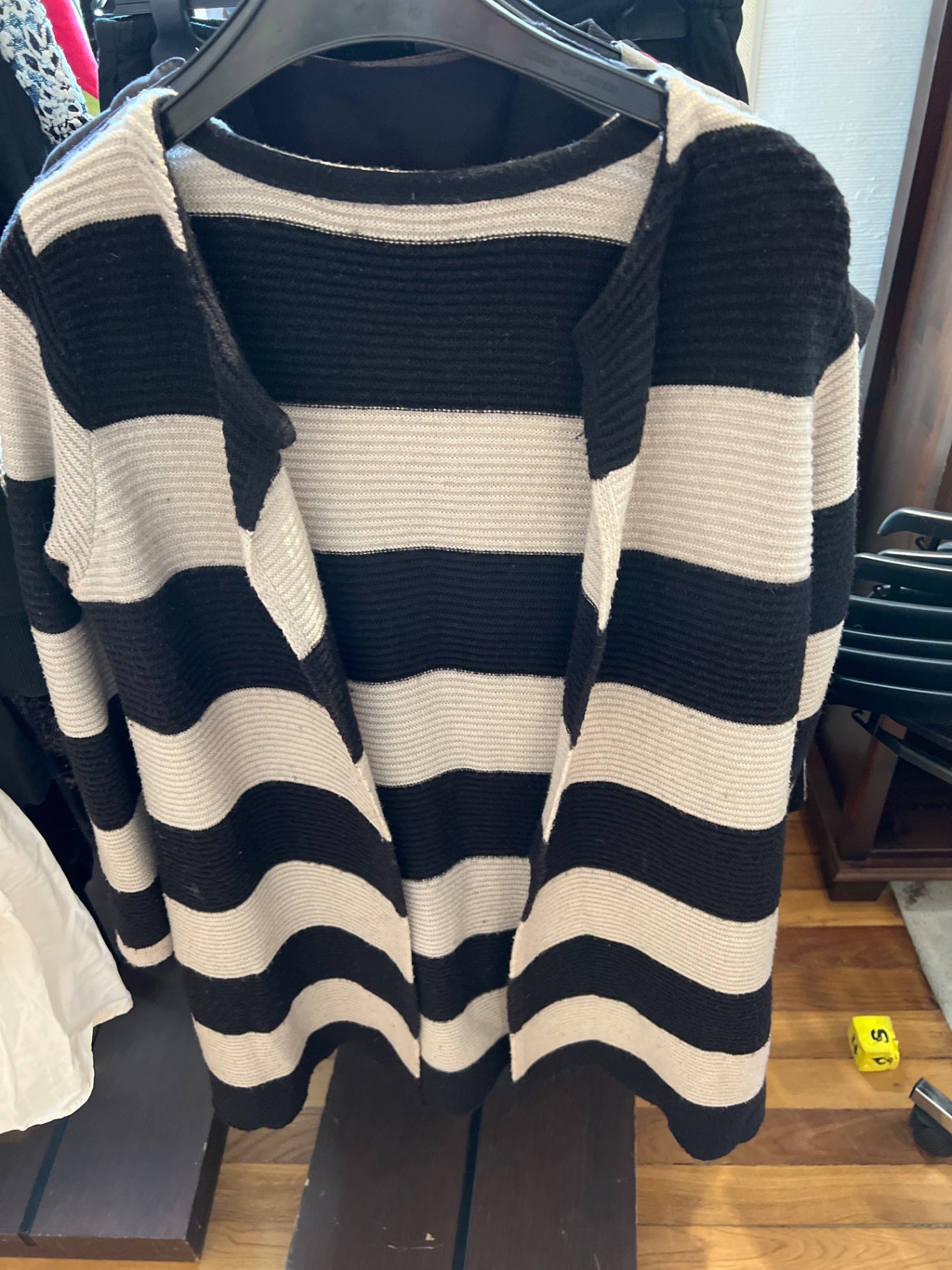 Unbekannt Strickjacke Schwarz und Weiß gestreift