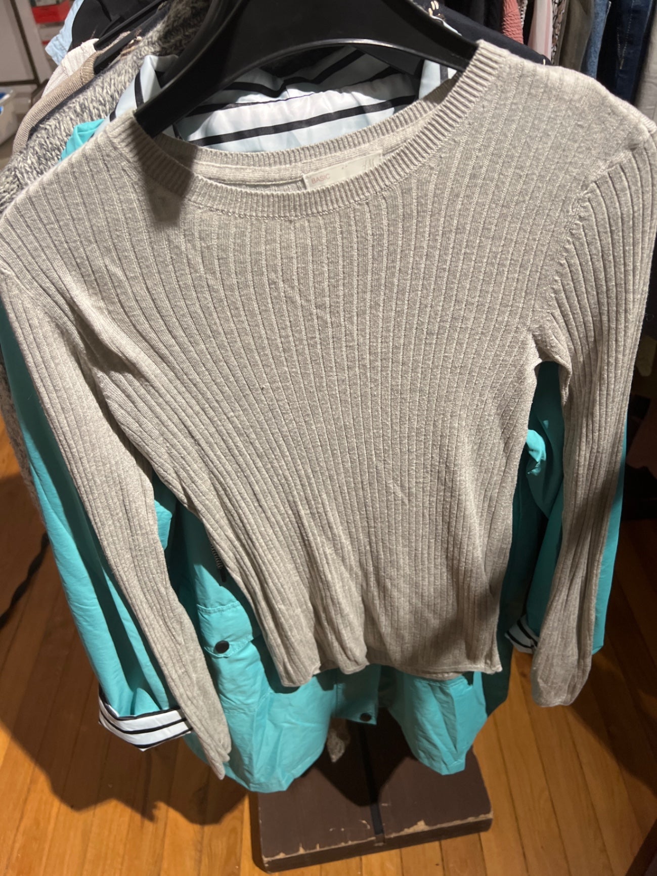 Basic Pullover Beige