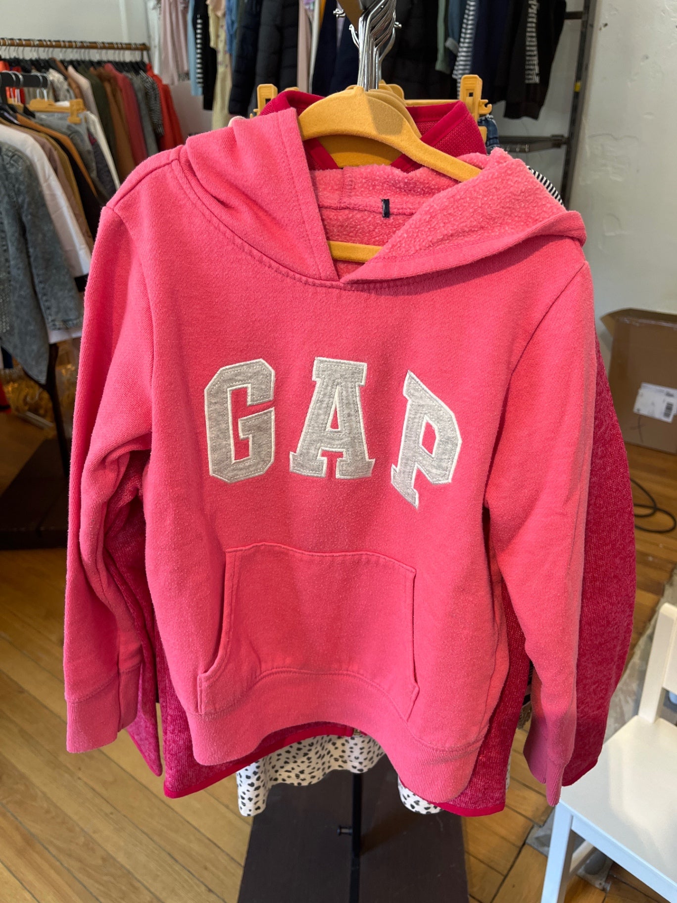 GAP Kapuzenpullover Rosa