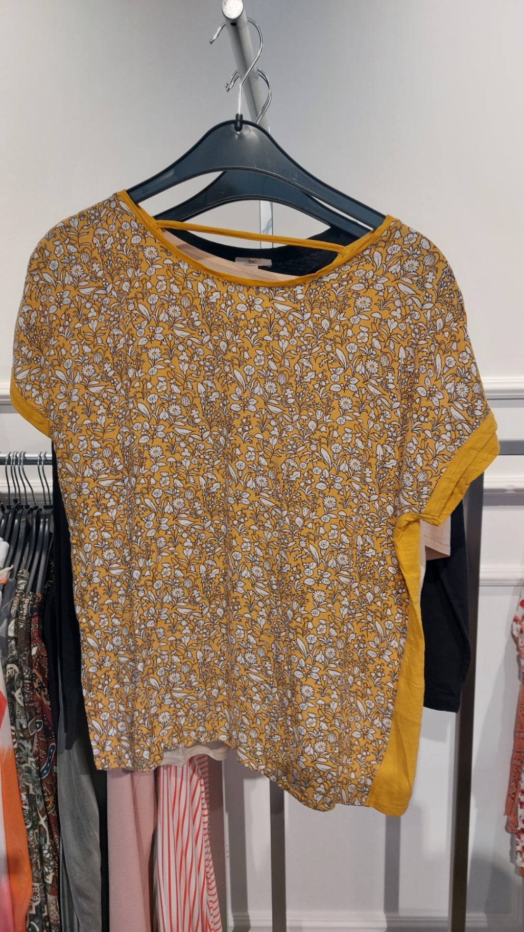 Esprit T-Shirt Gelb