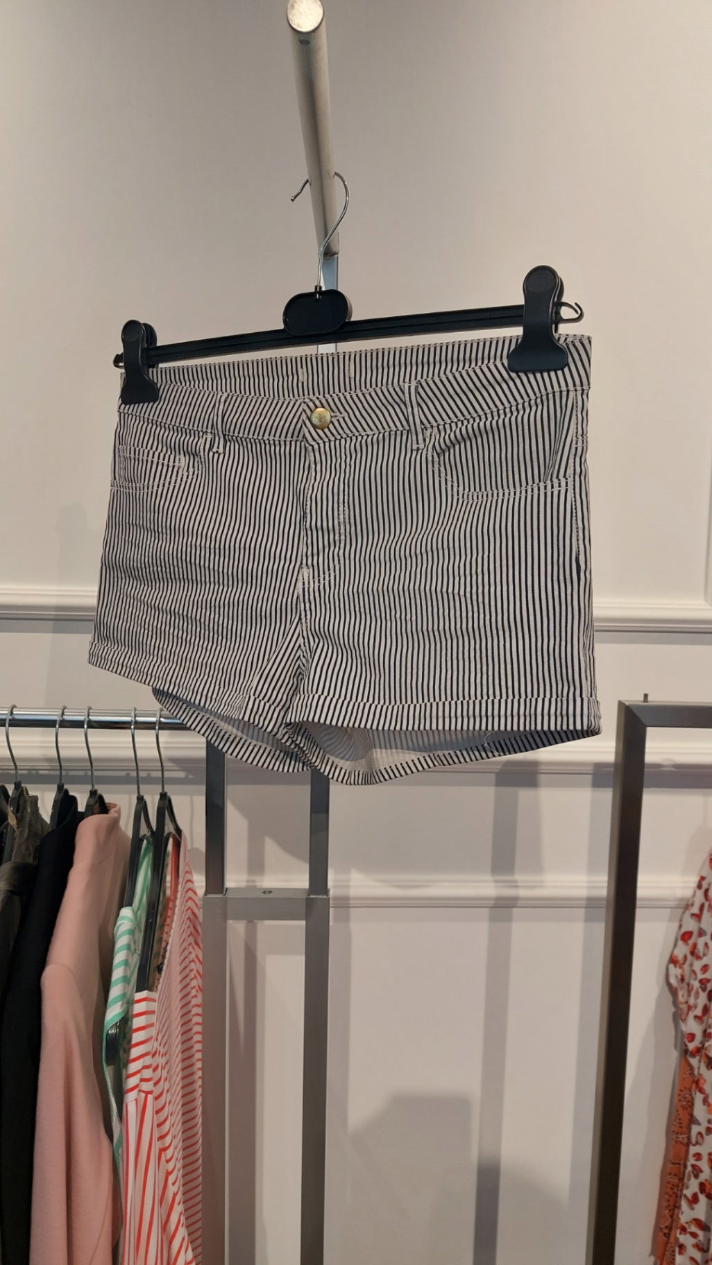 HM Shorts Weiß und Blau gestreift