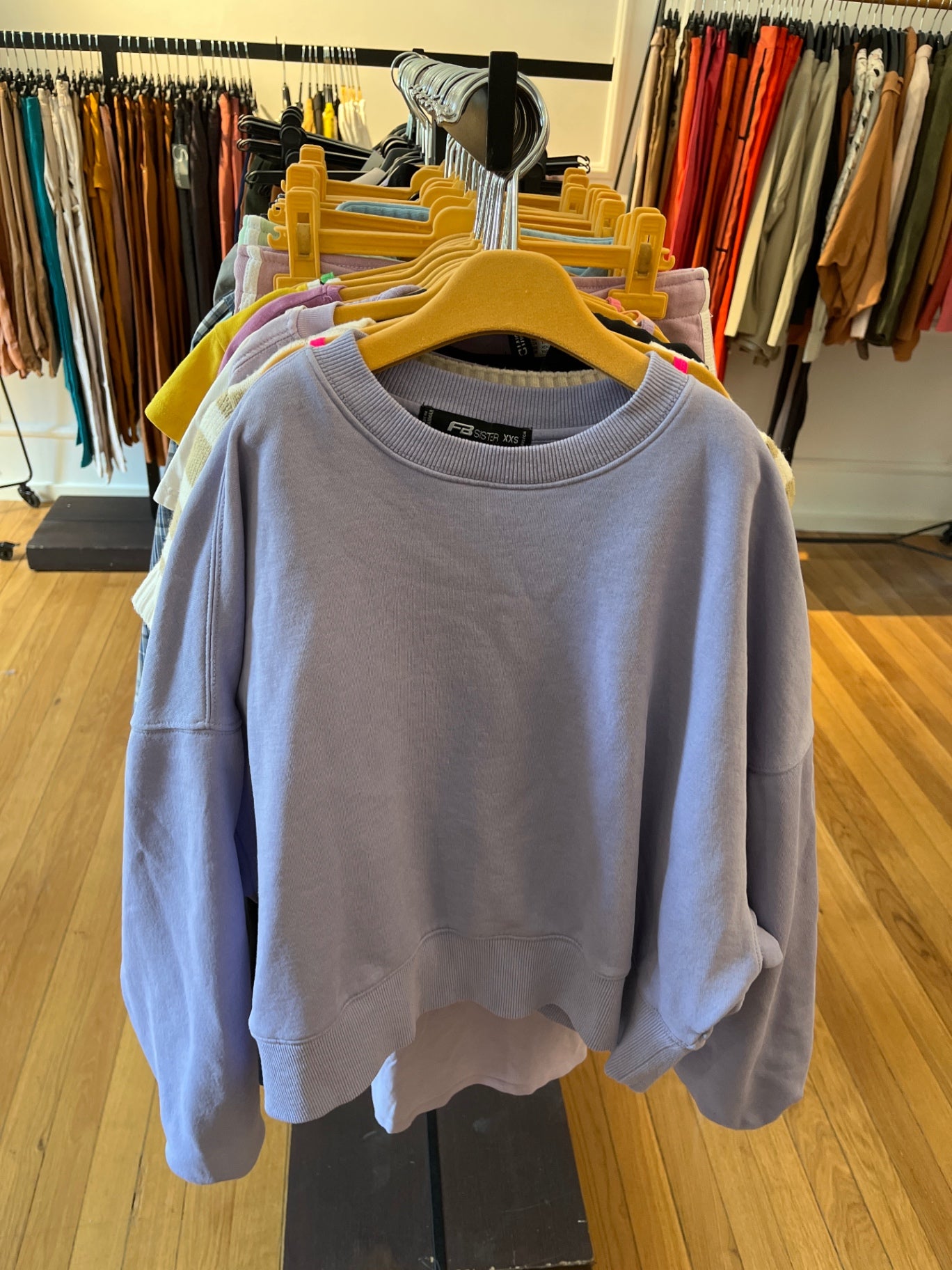 FB Sister Sweatshirt Lila