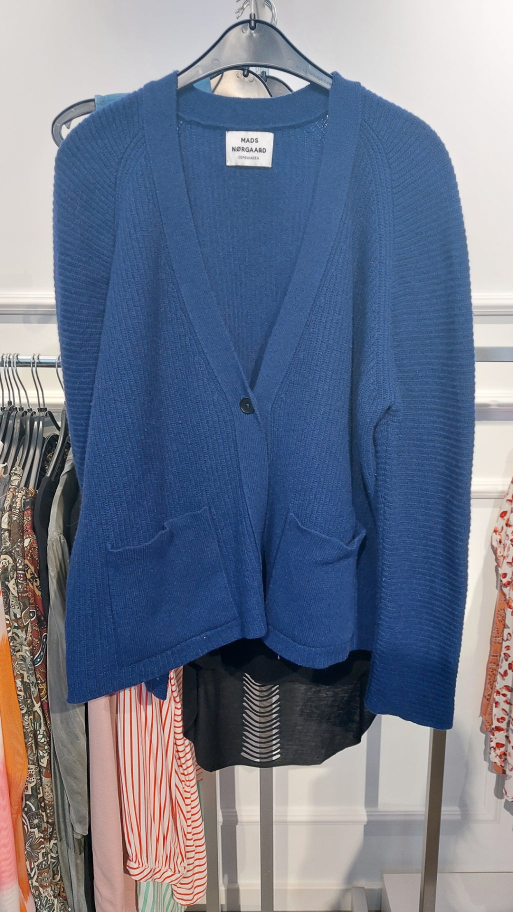 Mads Nørgaard Strickjacke Blau