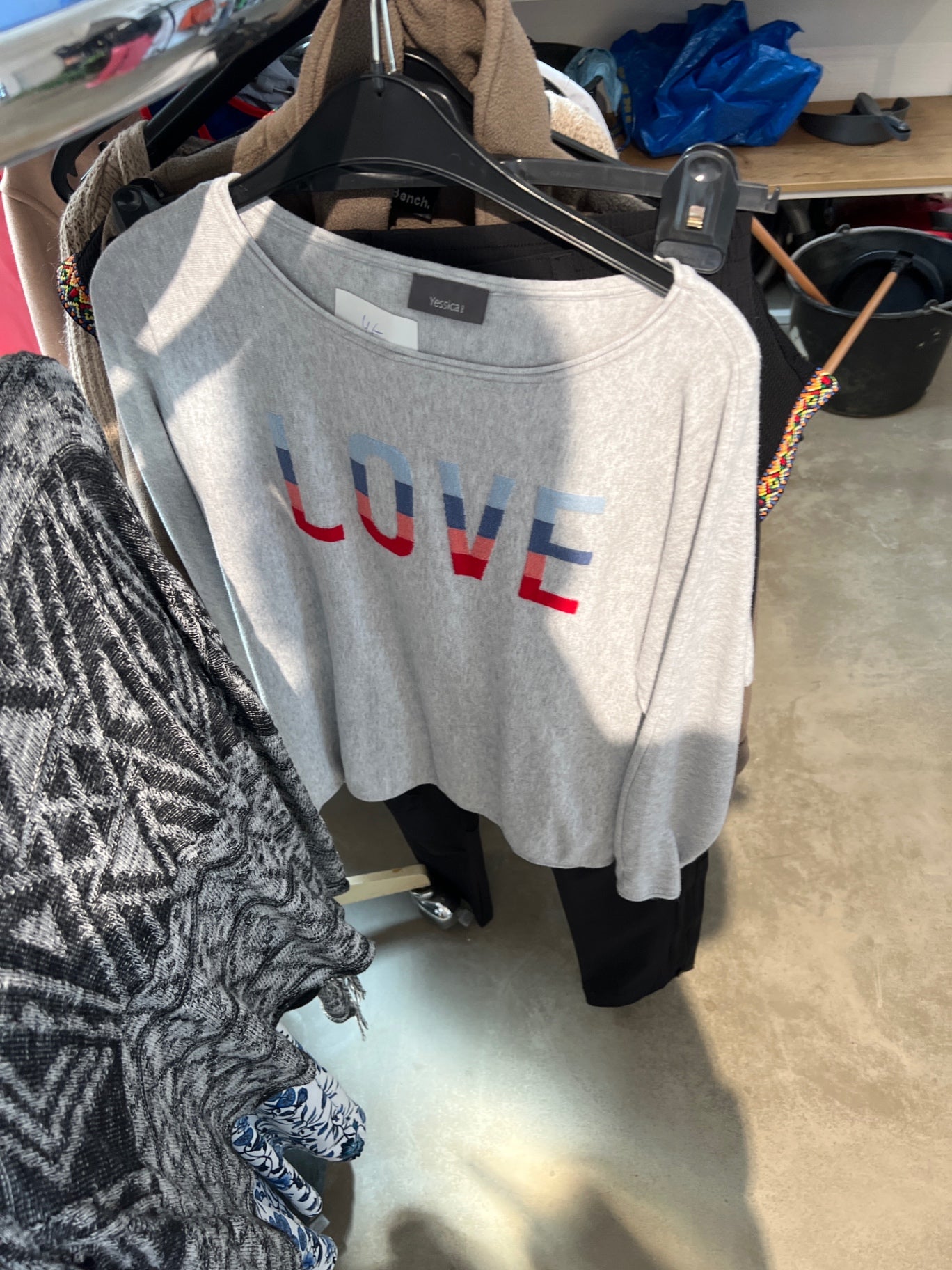 Yessica Pullover Grau
