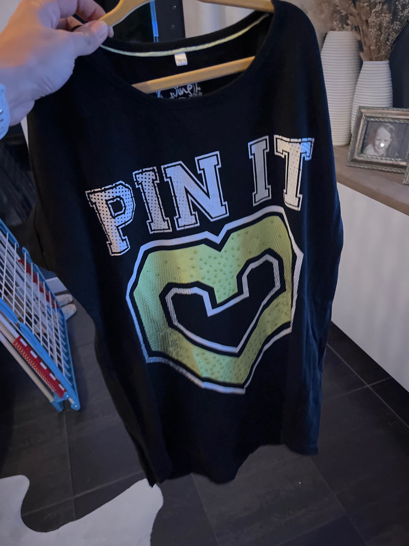 C&A T-Shirt Schwarz, gelber Druck