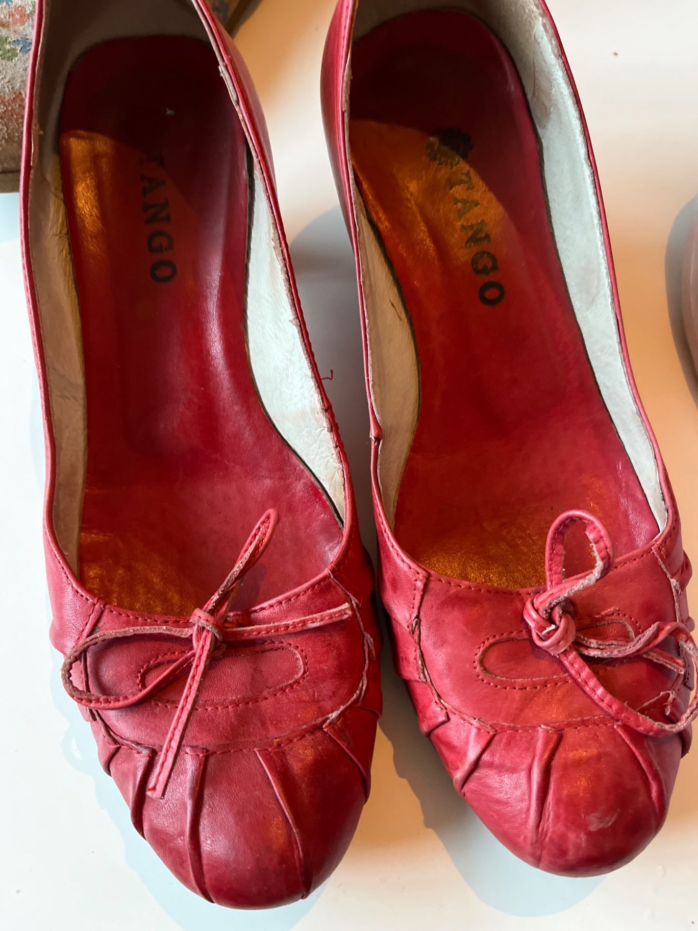 Tango Pumps Rot