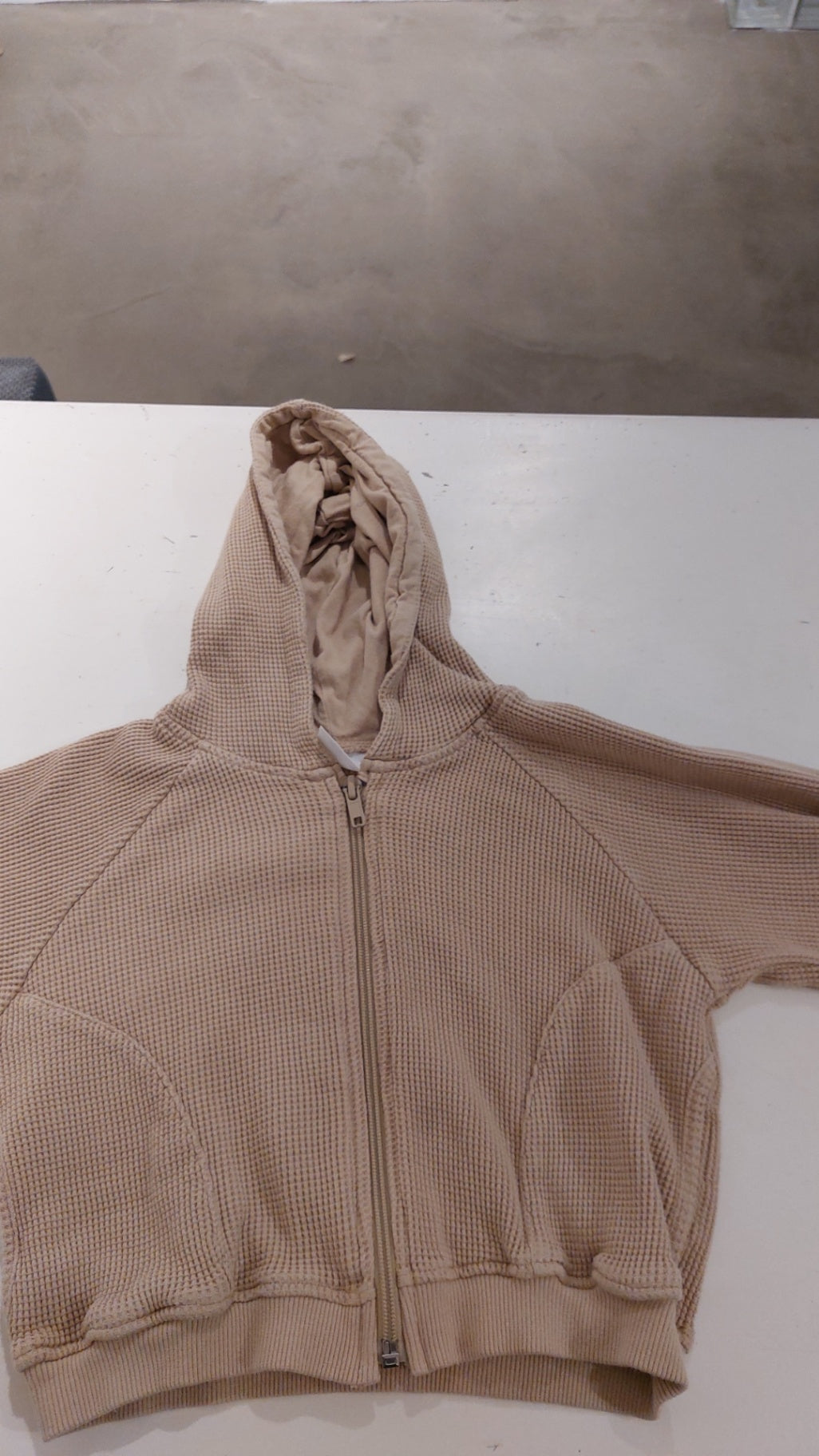 ZARA Kapuzensweatshirt Beige