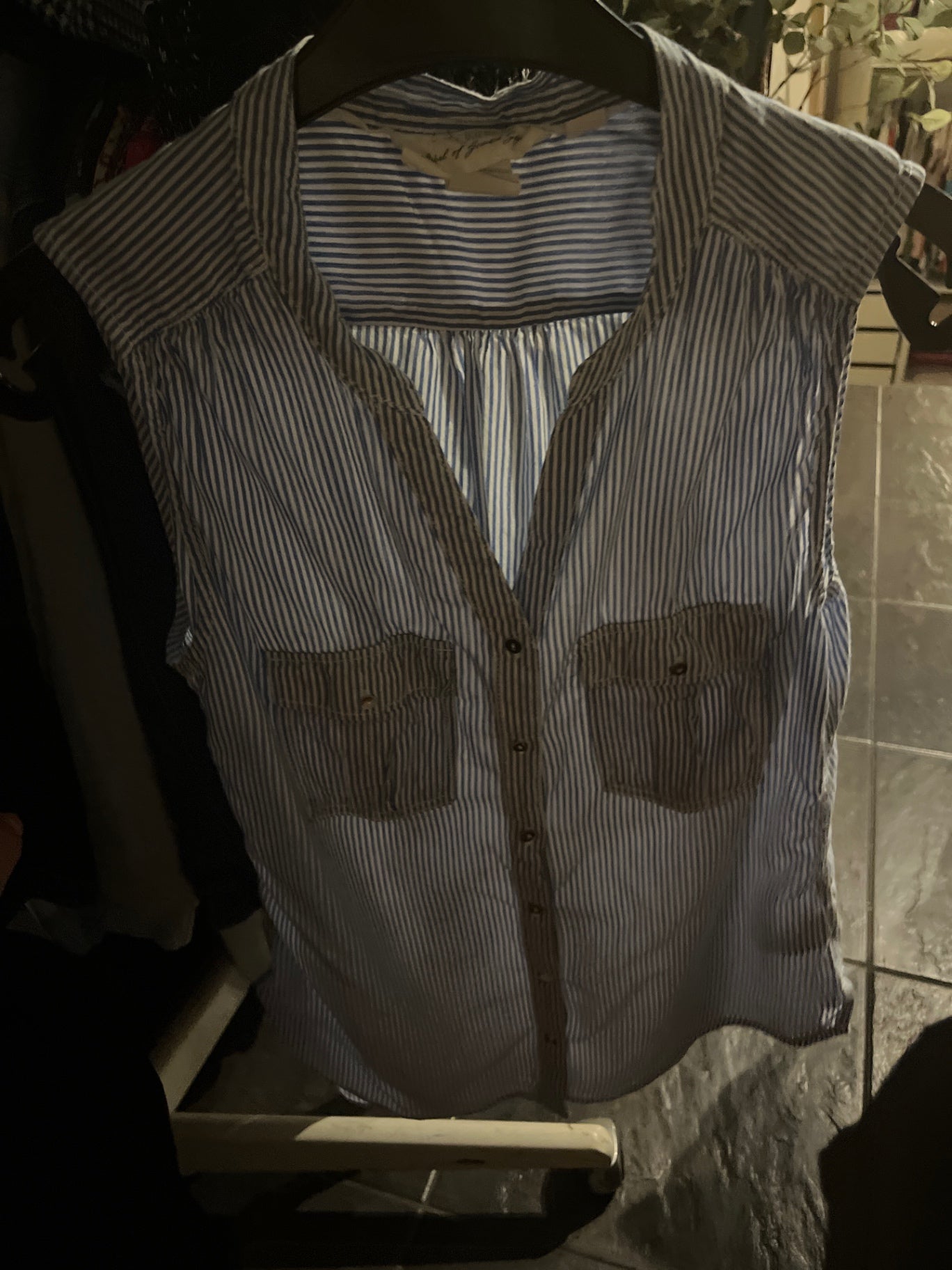 H&M Ärmellose Bluse Blau und Weiß gestreift