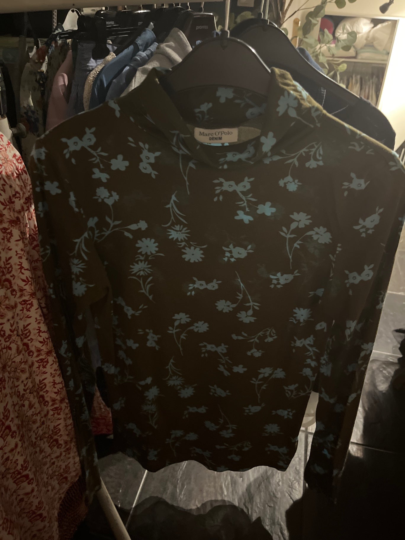 Marc O'Polo Langarmshirt Braun mit blauen Blumenmustern