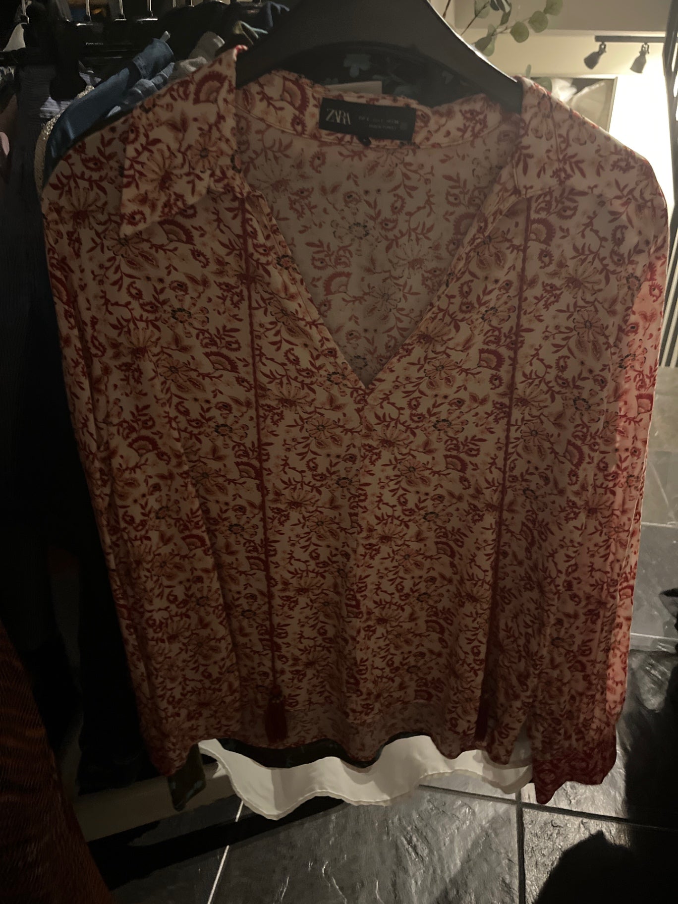 Zara Bluse Weiß und Rot