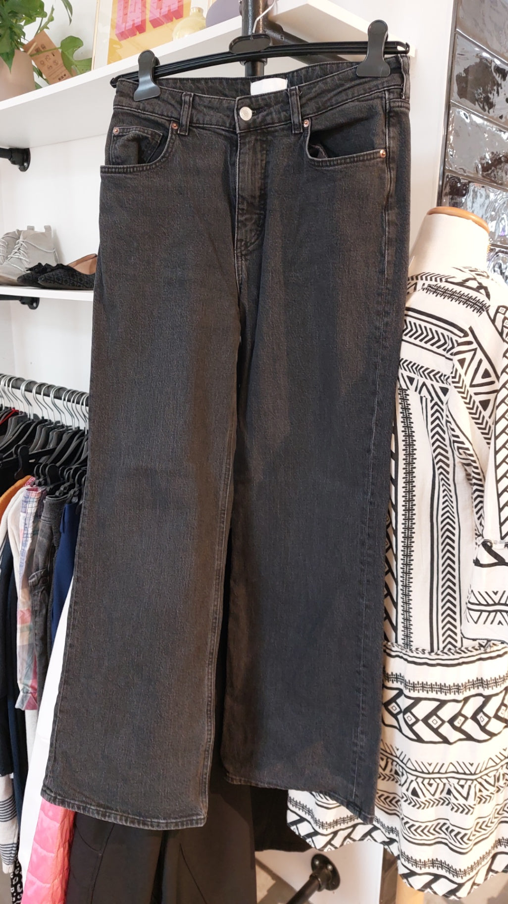 HM Jeans Schwarz
