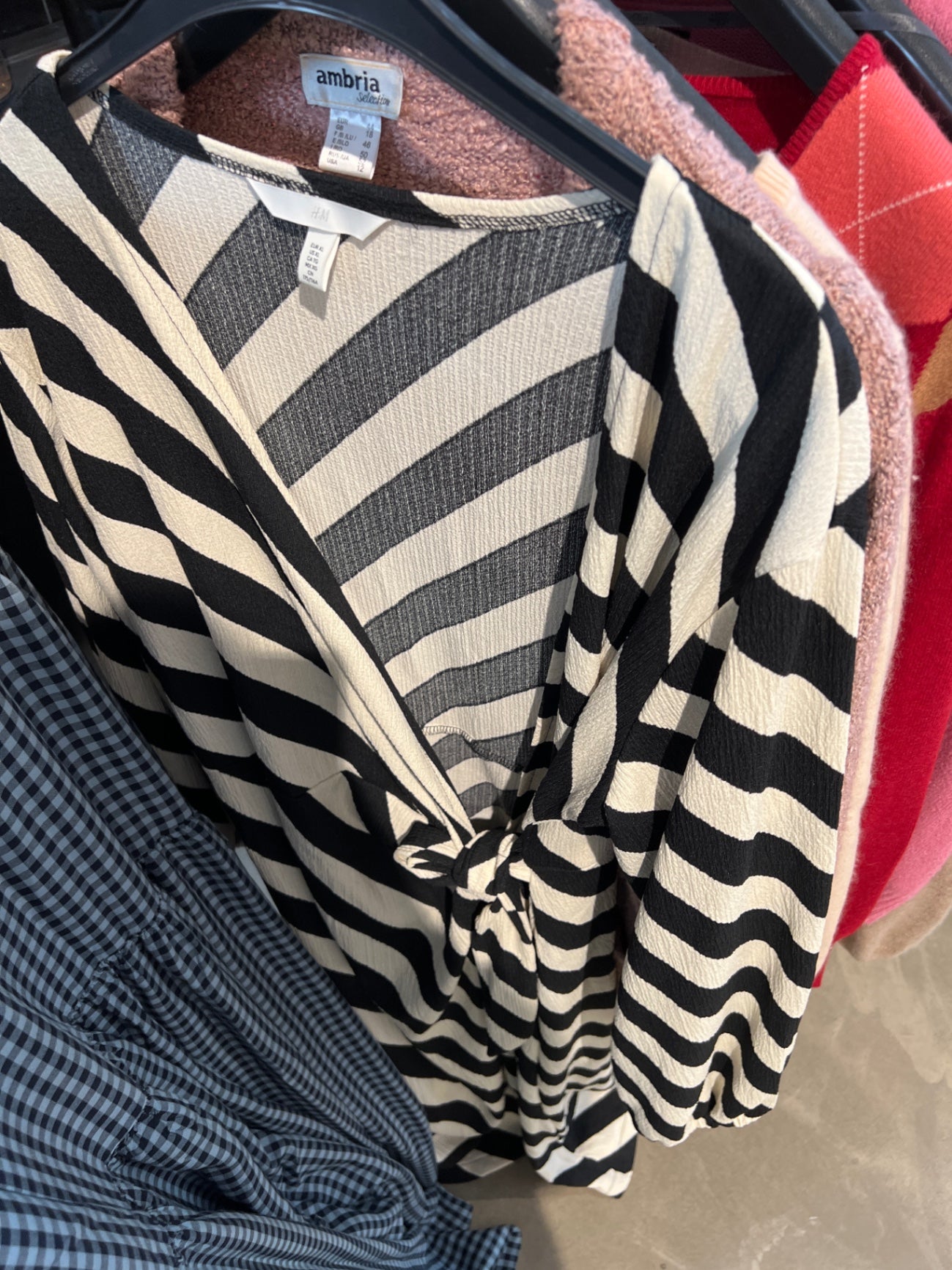 H&M Kleid Schwarz-Weiß