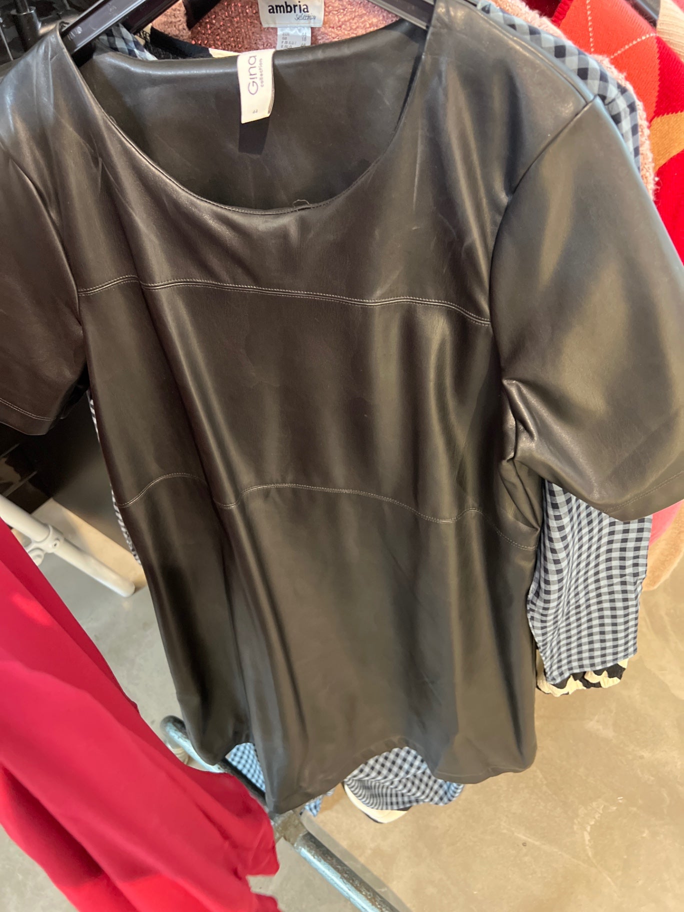Gina T-Shirt Schwarz