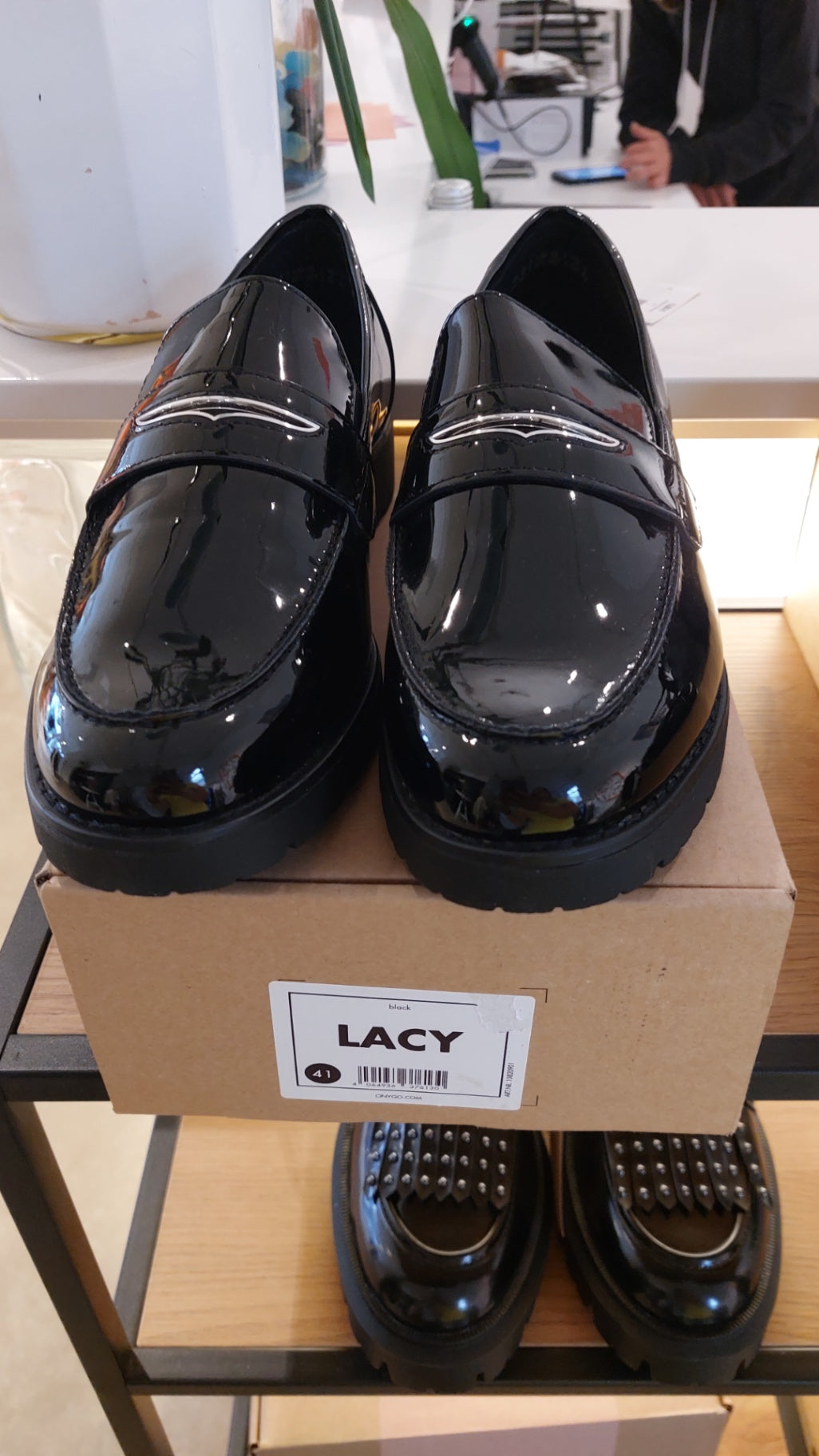 ON/Y/GO Schuhe Schwarz