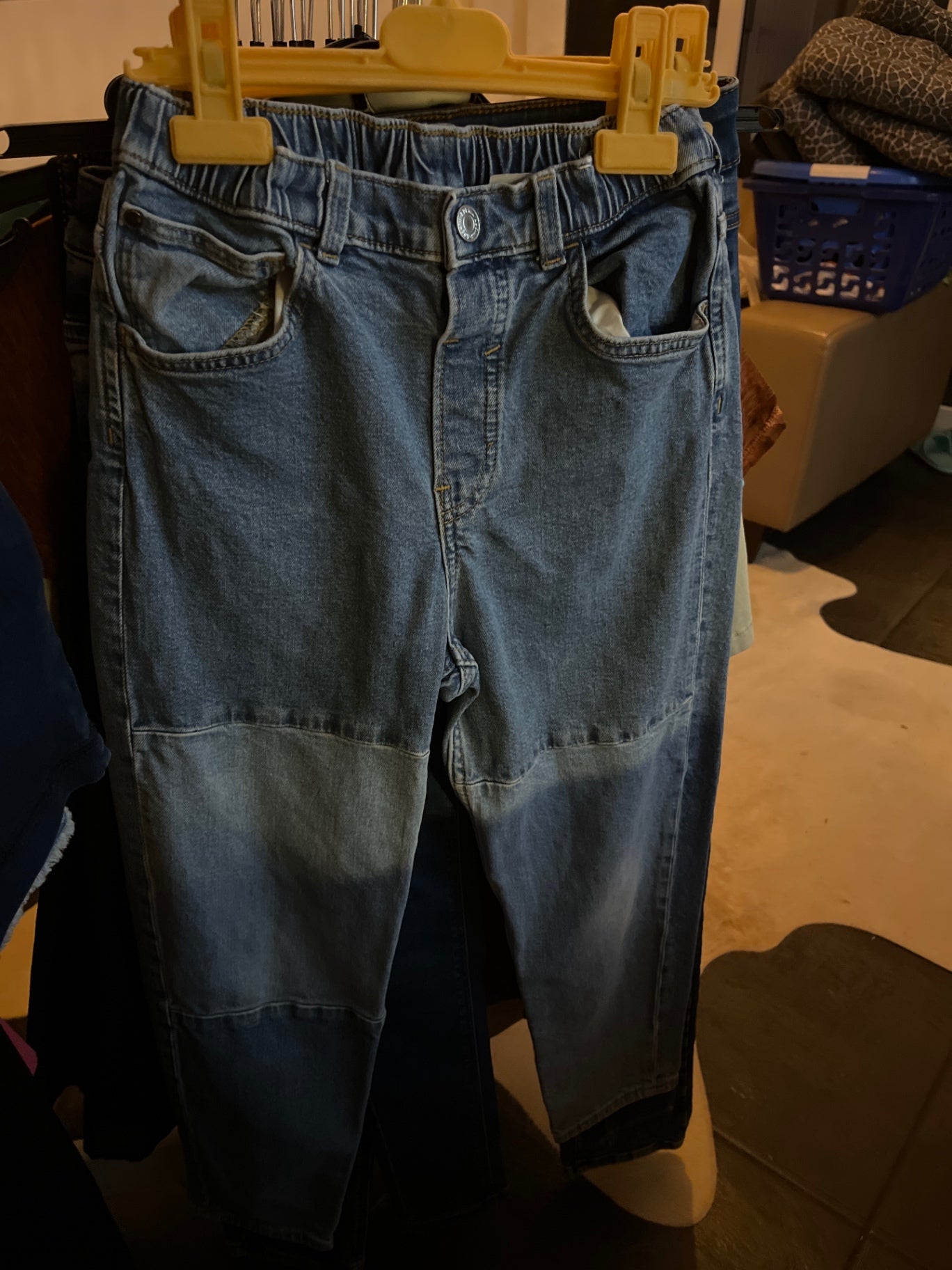 Angela Mc Kay H&M Jeans Blau