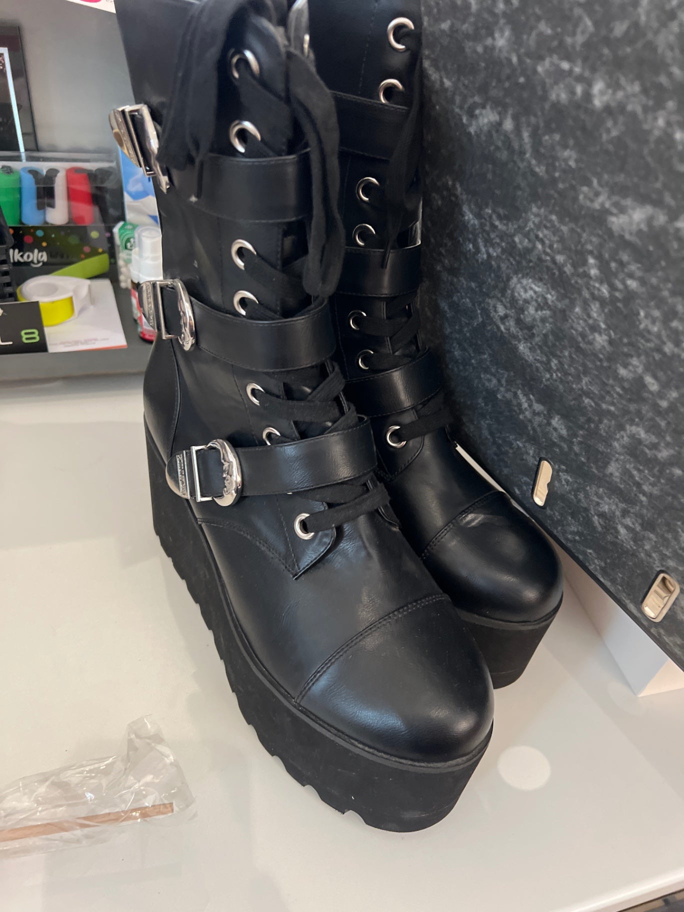 Killstar Plateau-Stiefel Schwarz