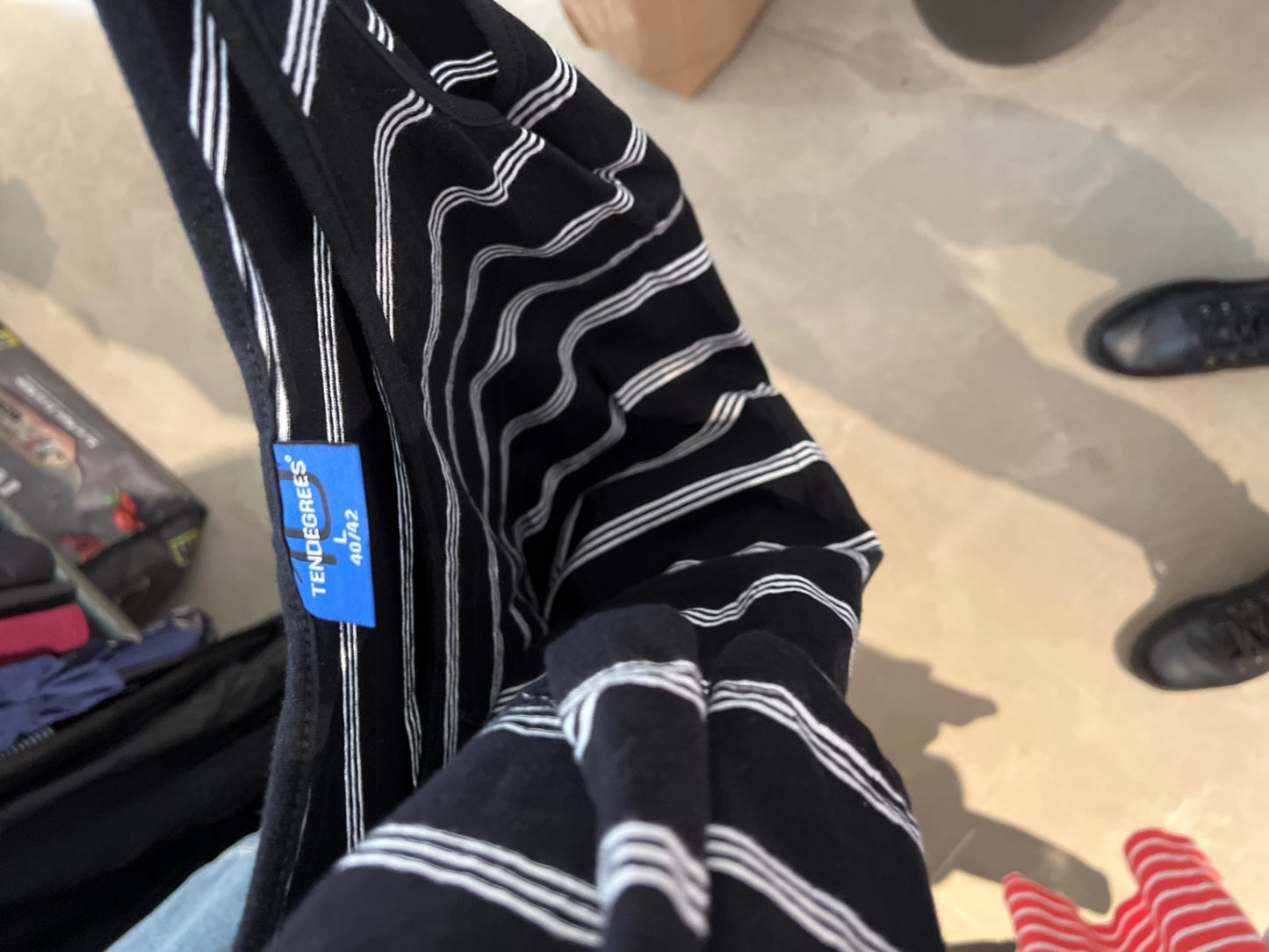 Tenddegrees Kleid Schwarz mit weißen Streifen