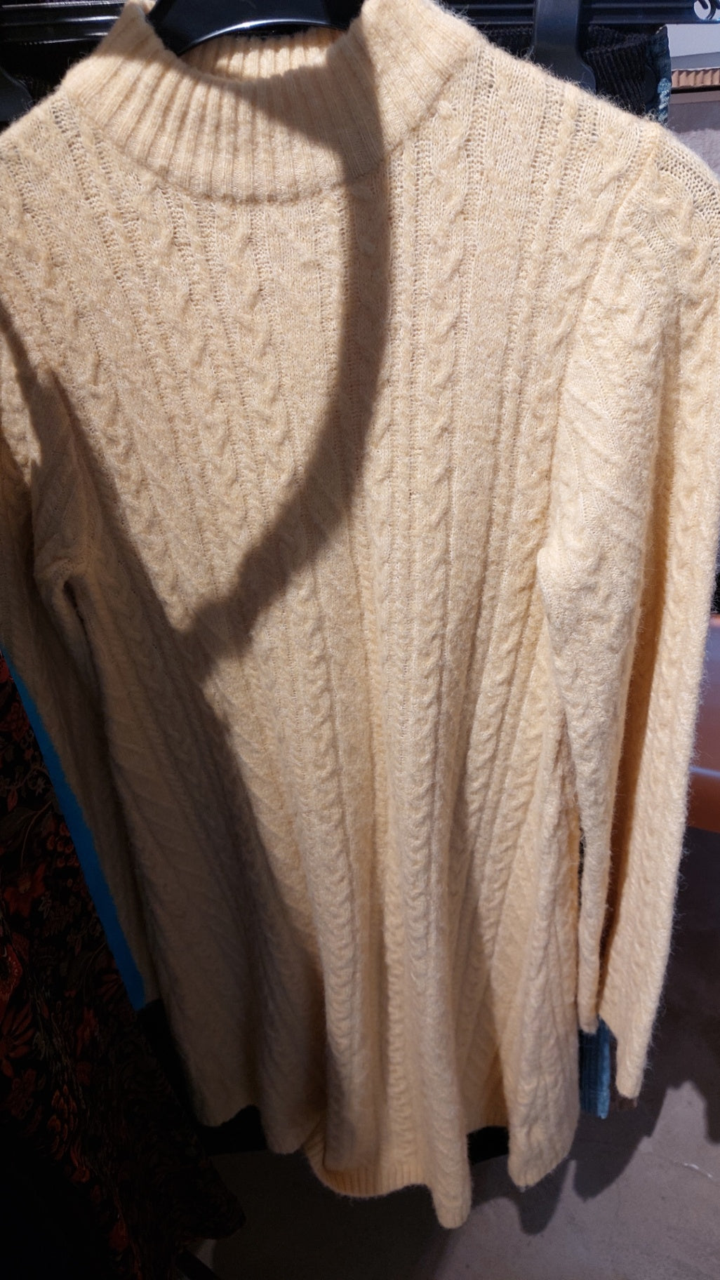 Edited Pullover Gelb