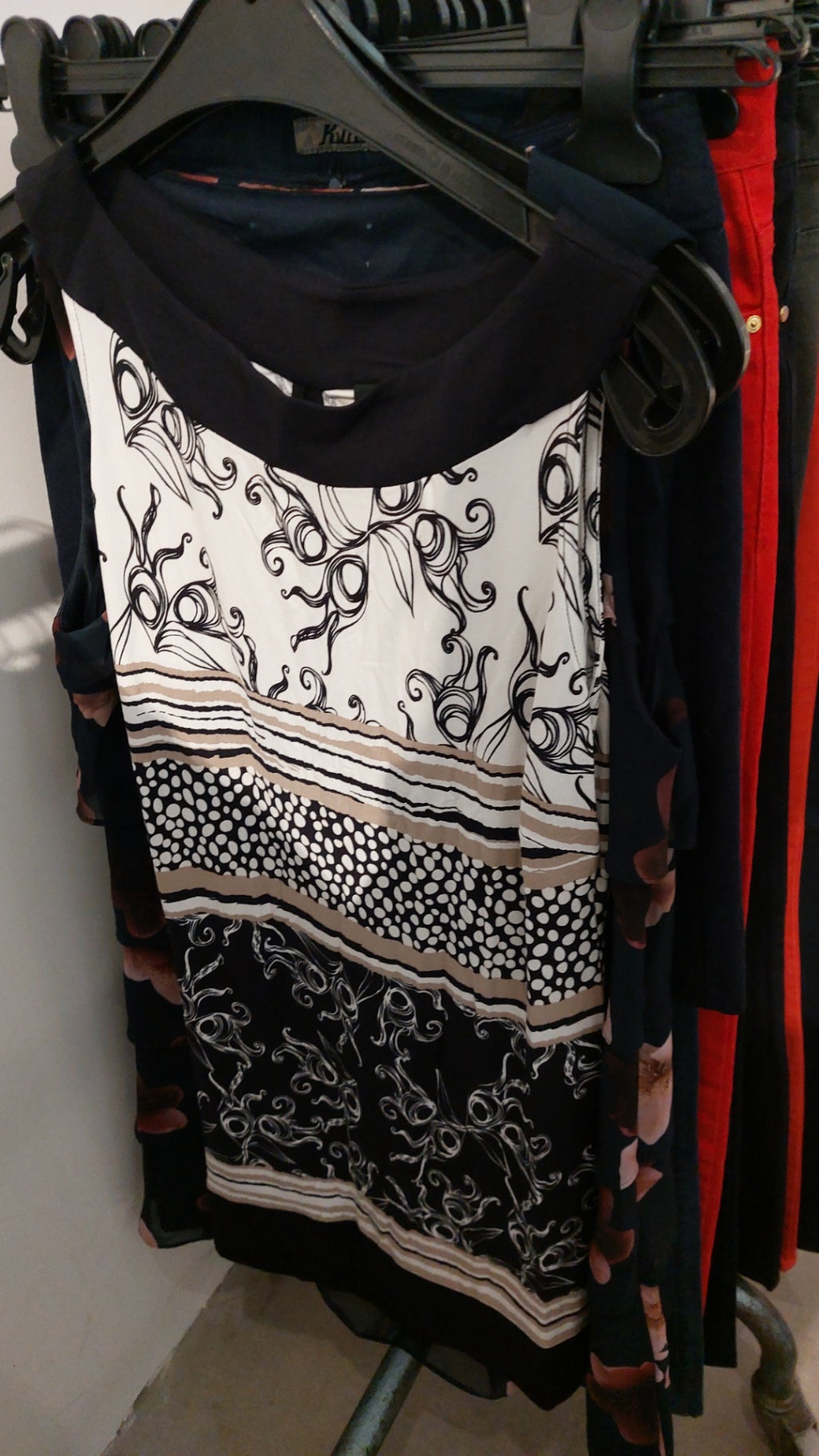 S. Oliver Bluse Schwarz und Weiß