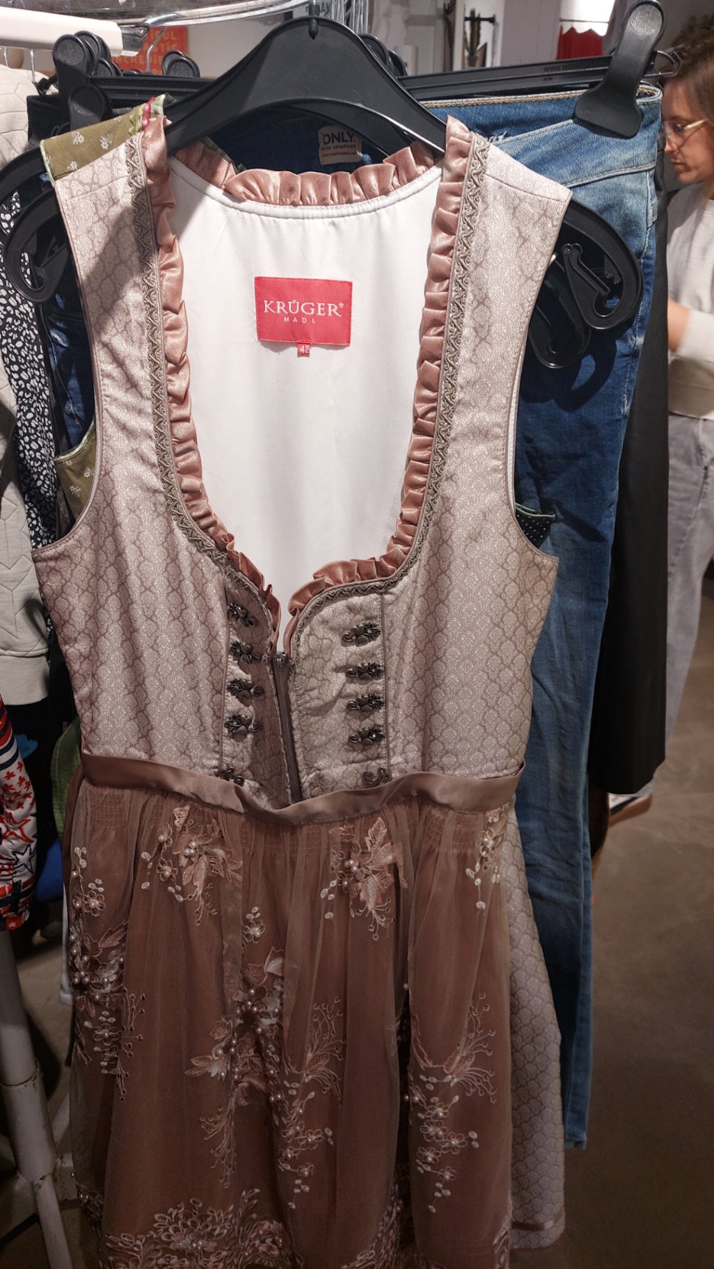 Krüger Madl Dirndl Rosa