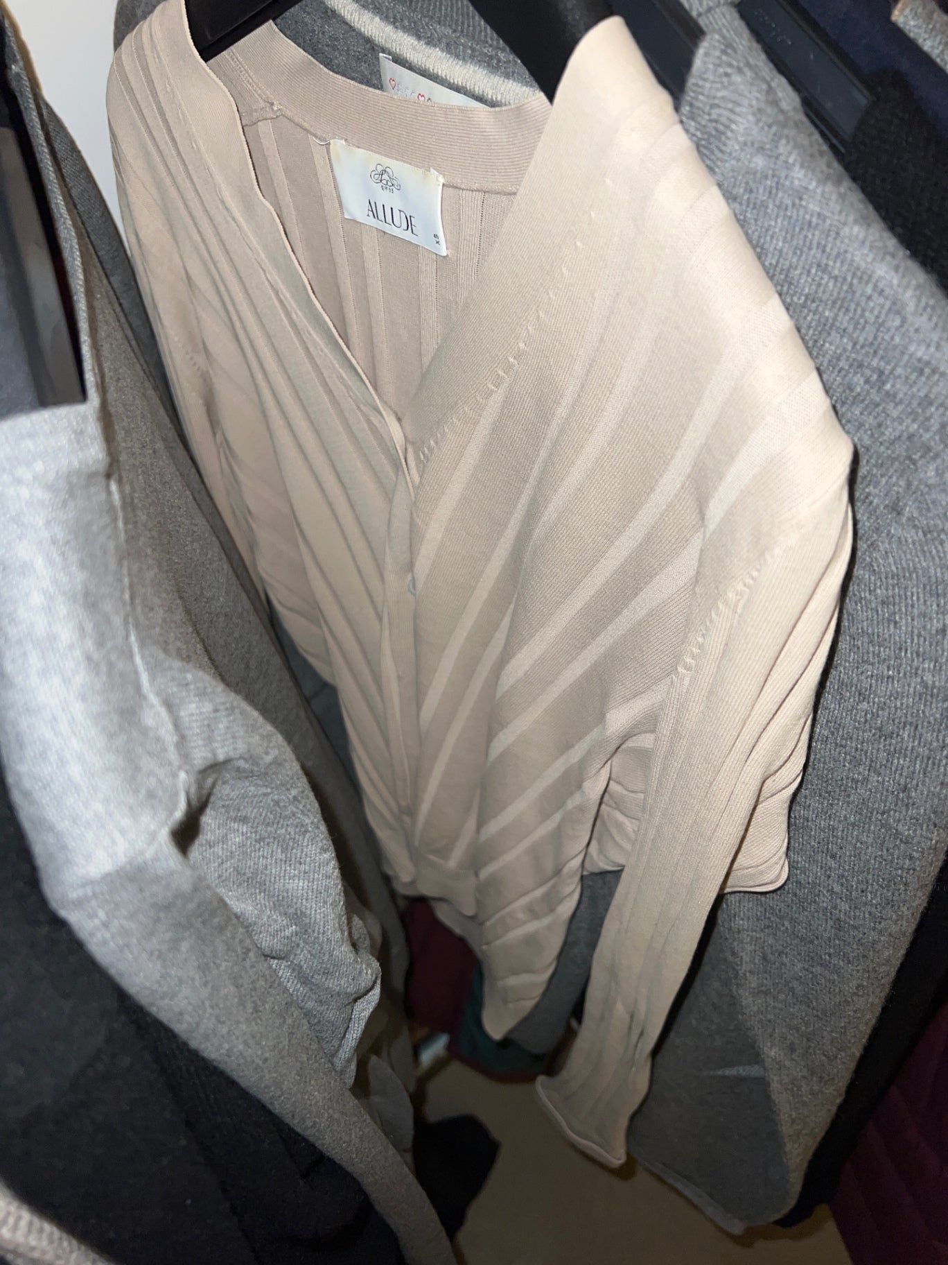 Allude Pullover Beige