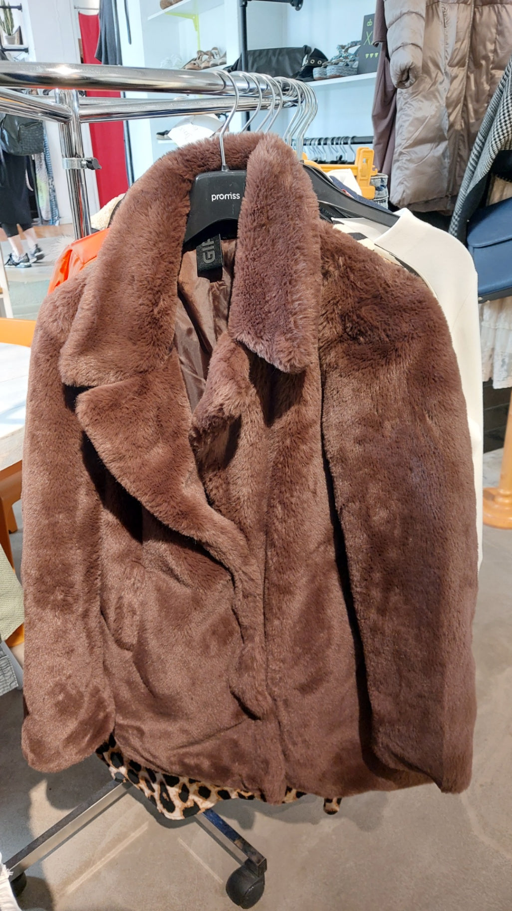 Gipsy 2.0 Mantel Braun