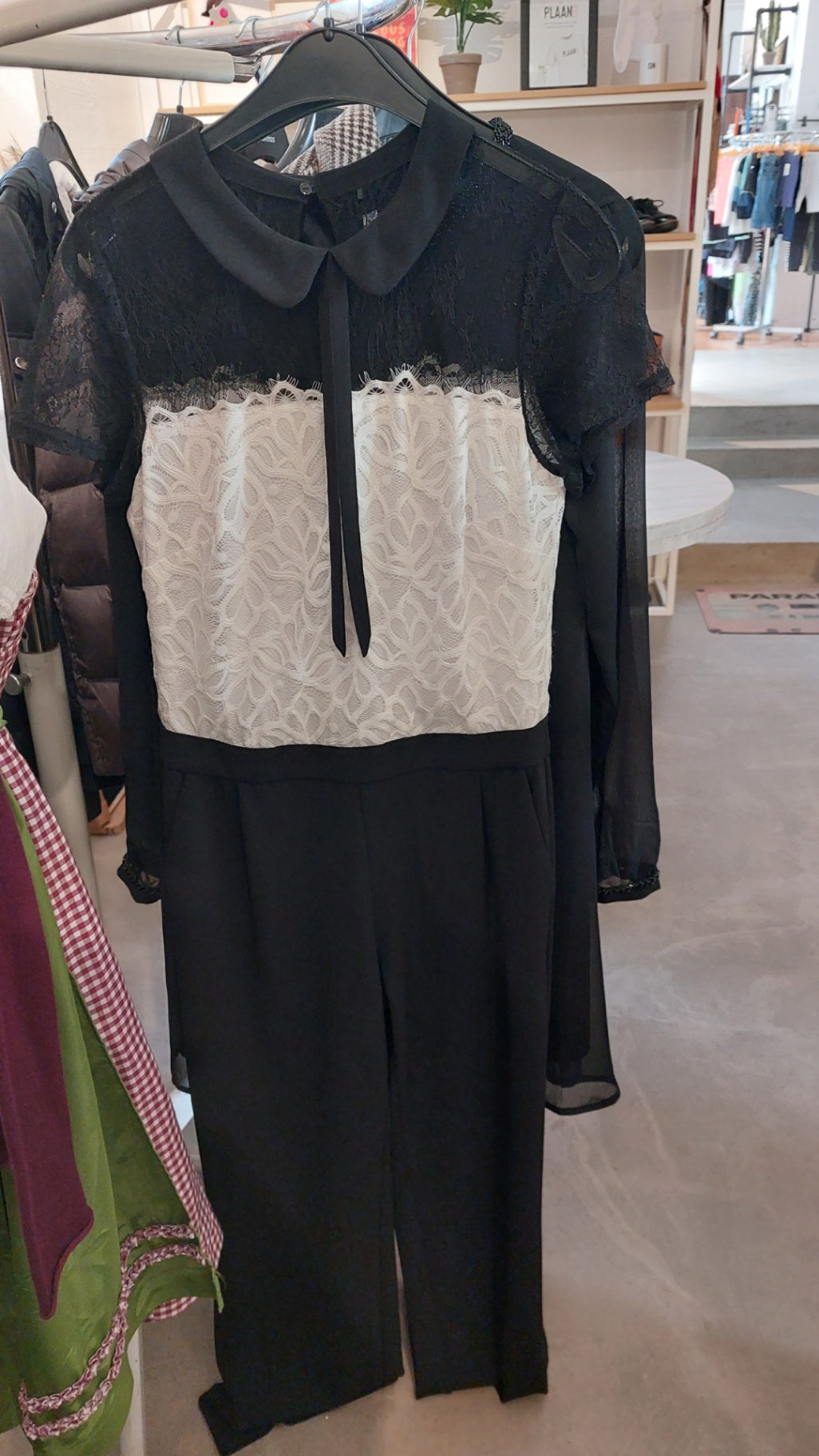 Unbekannt Jumpsuit Schwarz und Weiß