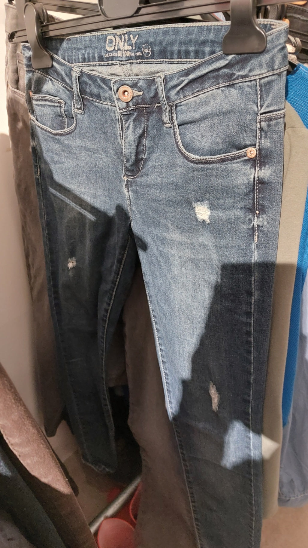 ONLY Jeans Blau mit Gebrauchsspuren