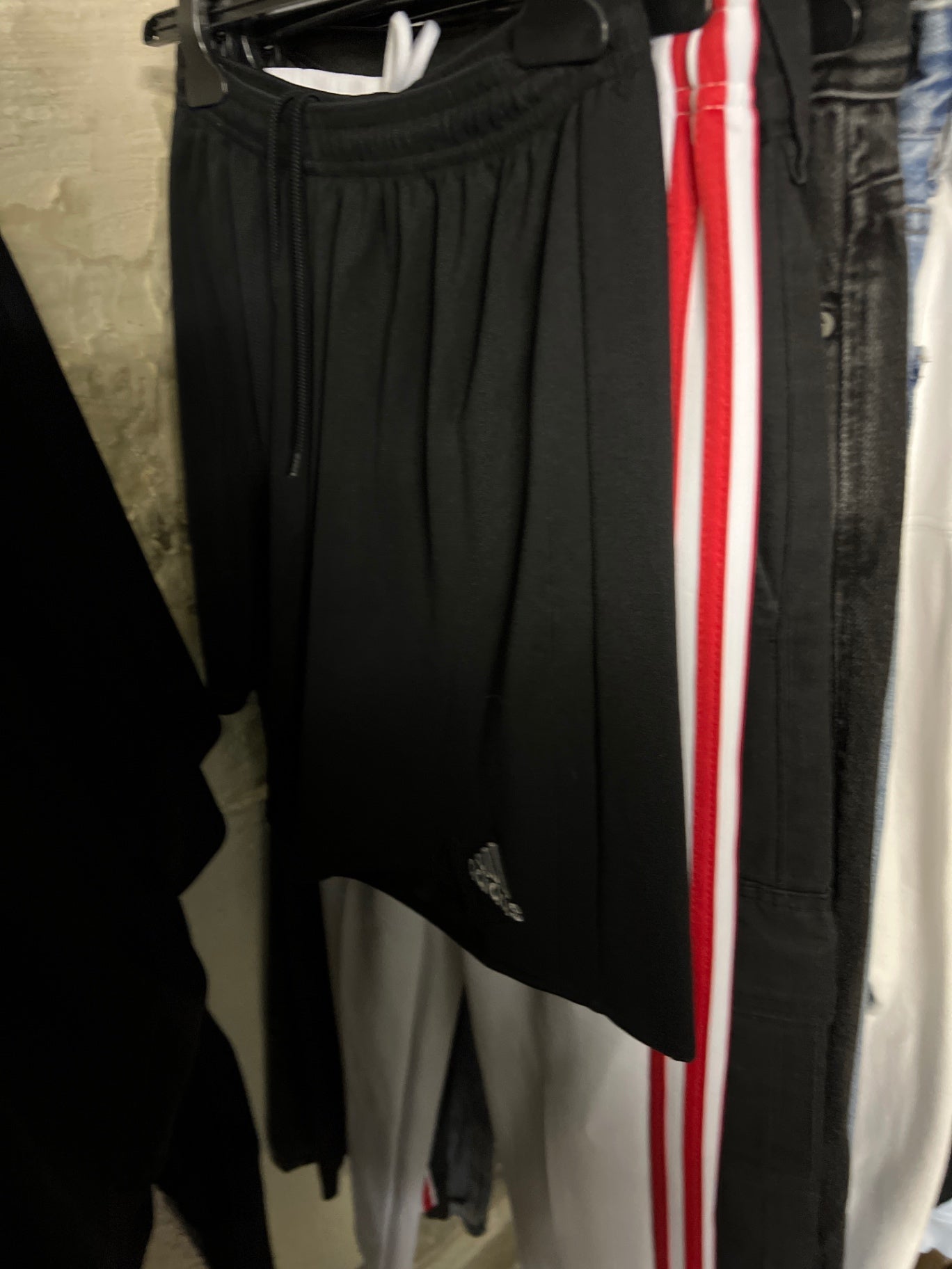 Adidas Shorts Schwarz
