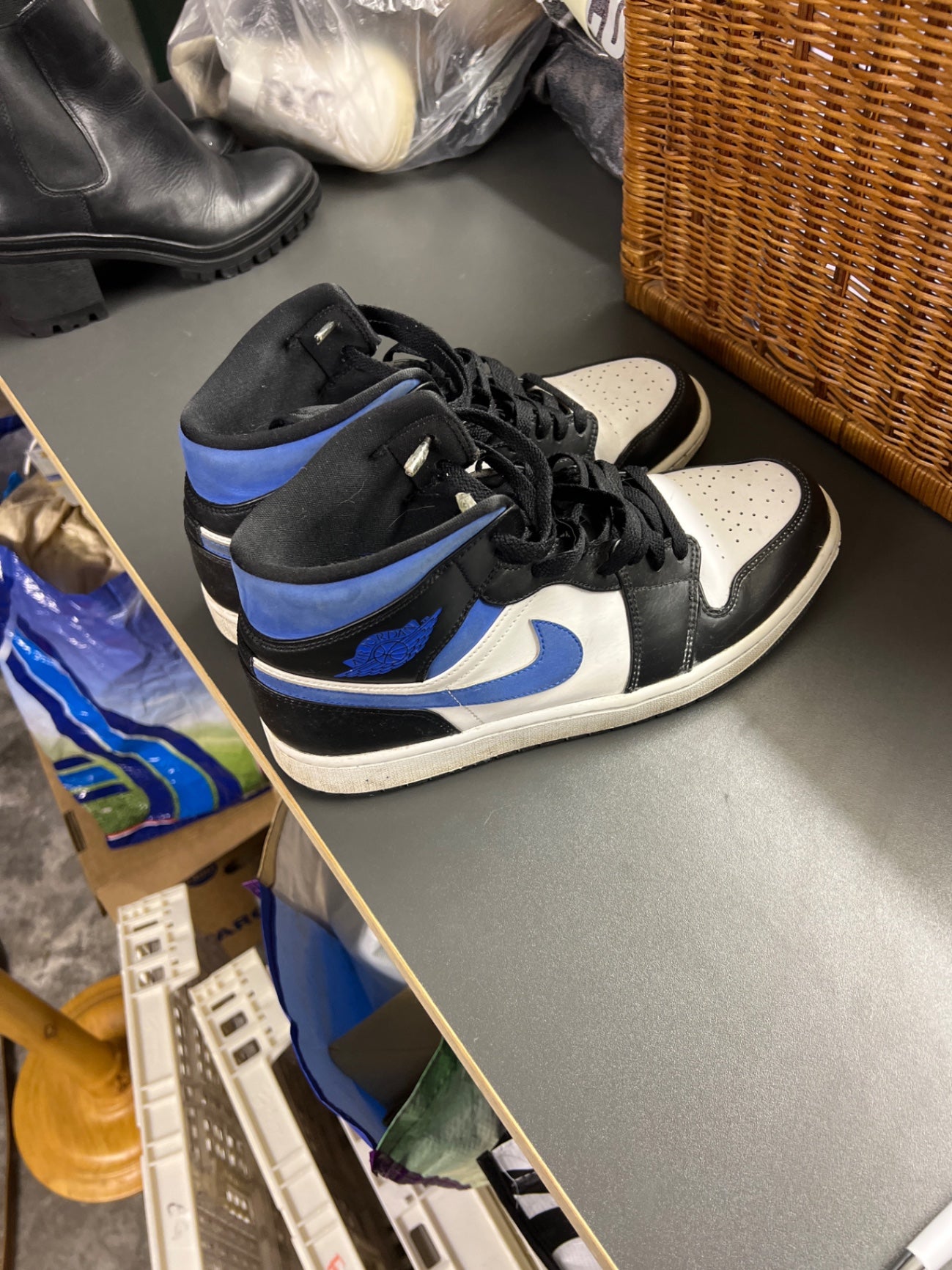 Nike Sneaker Schwarz, Weiß und Blau