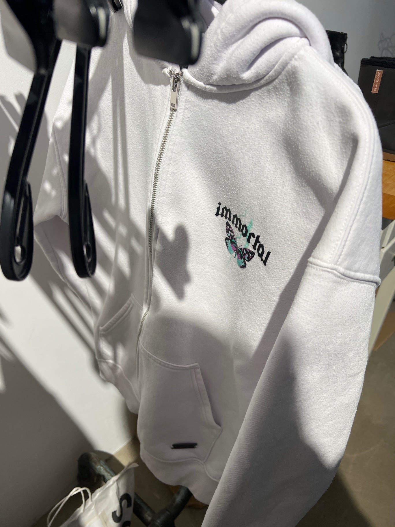 Black Squad Hoodie Weiß