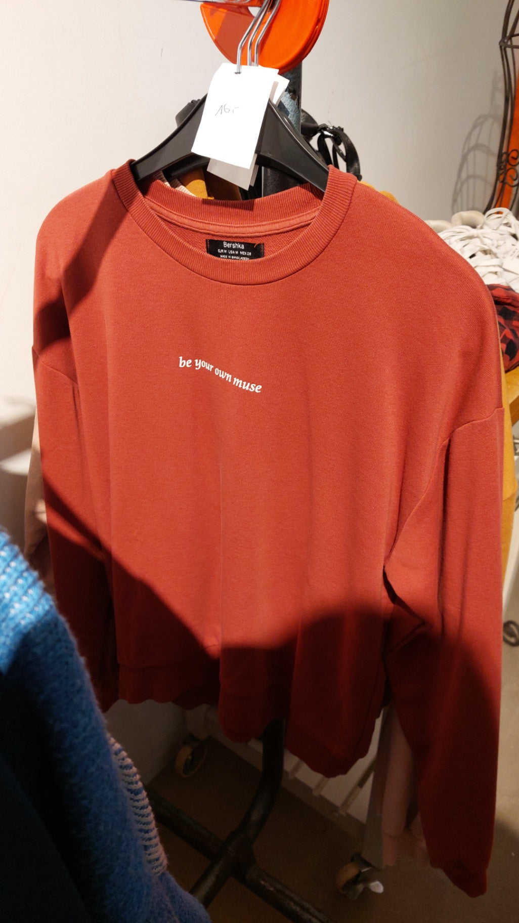 Bershka Sweatshirt Rostrot