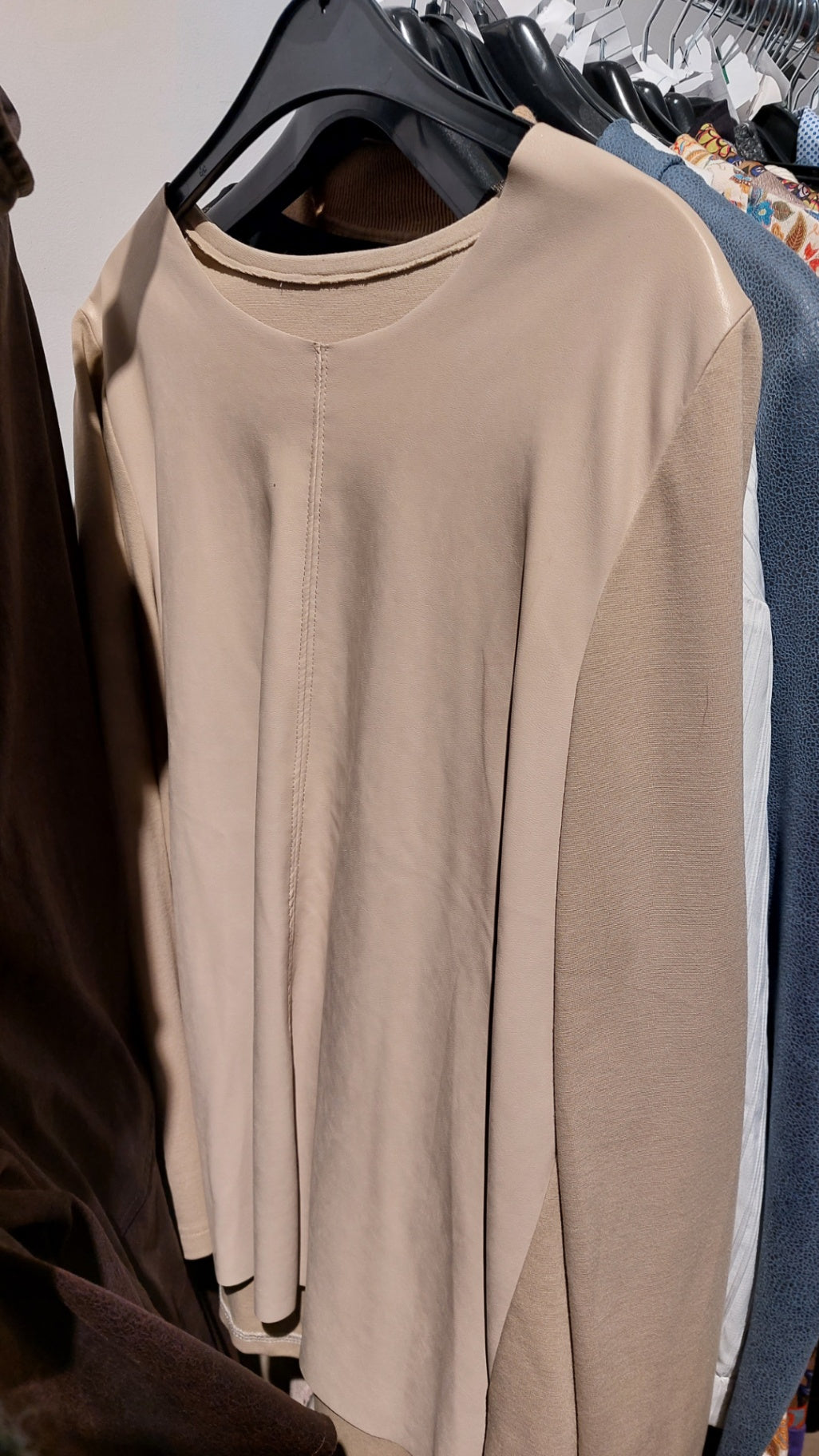 Modeschneiderin selbstgeschneidert UNIKAT Langarmshirt Beige