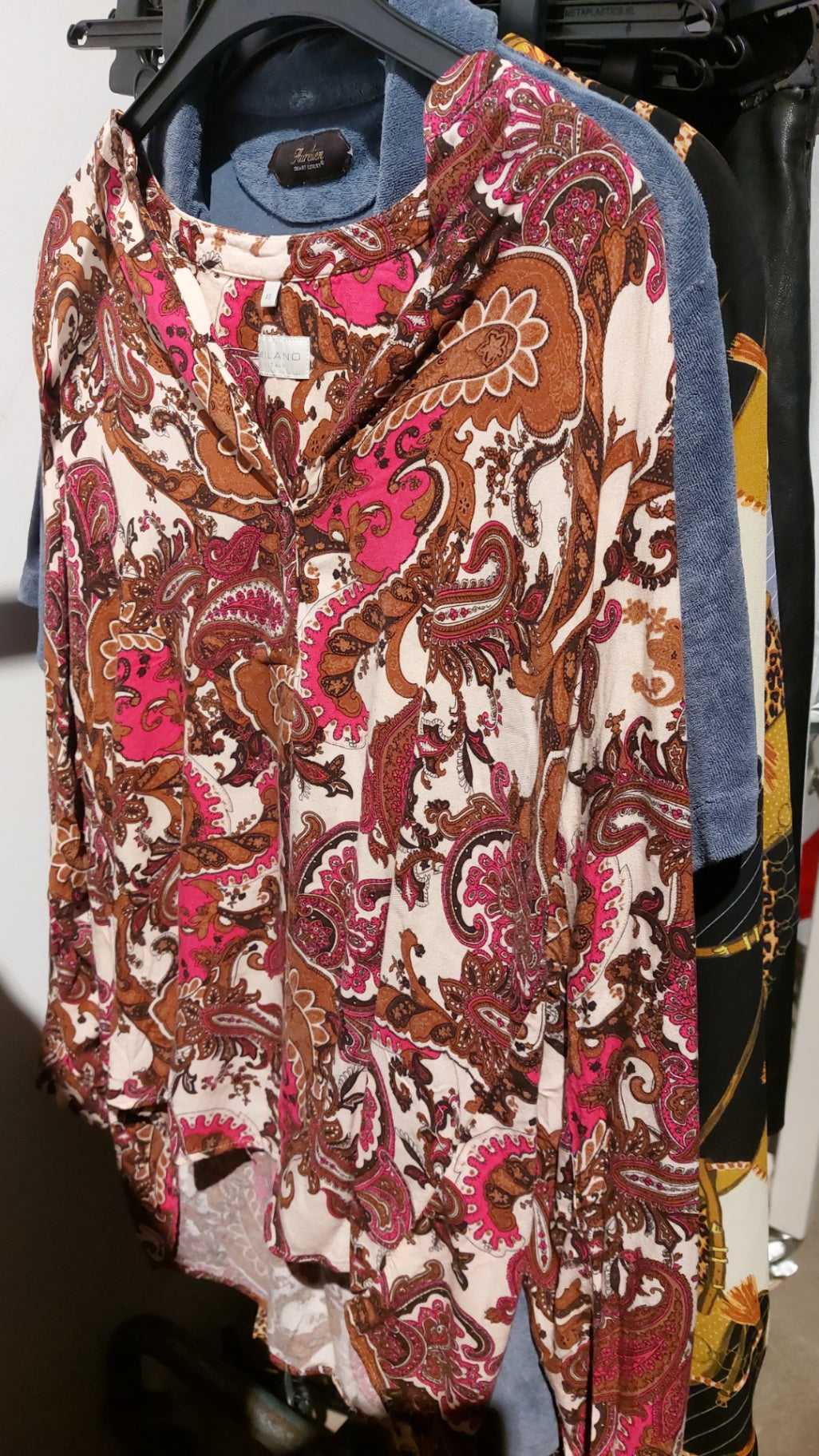 Milano Bluse Braun und Pink mit Paisley-Muster