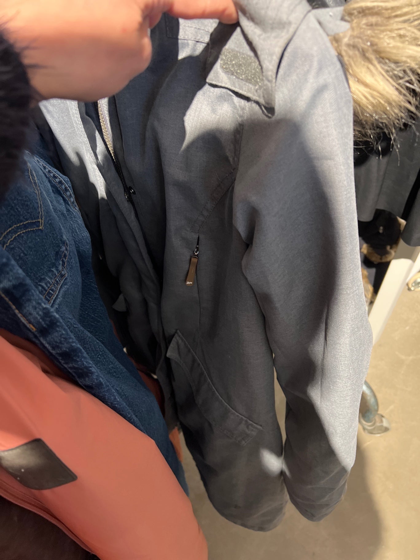 REDUZIERT! Icepeak Jacke | Fleck unten links -