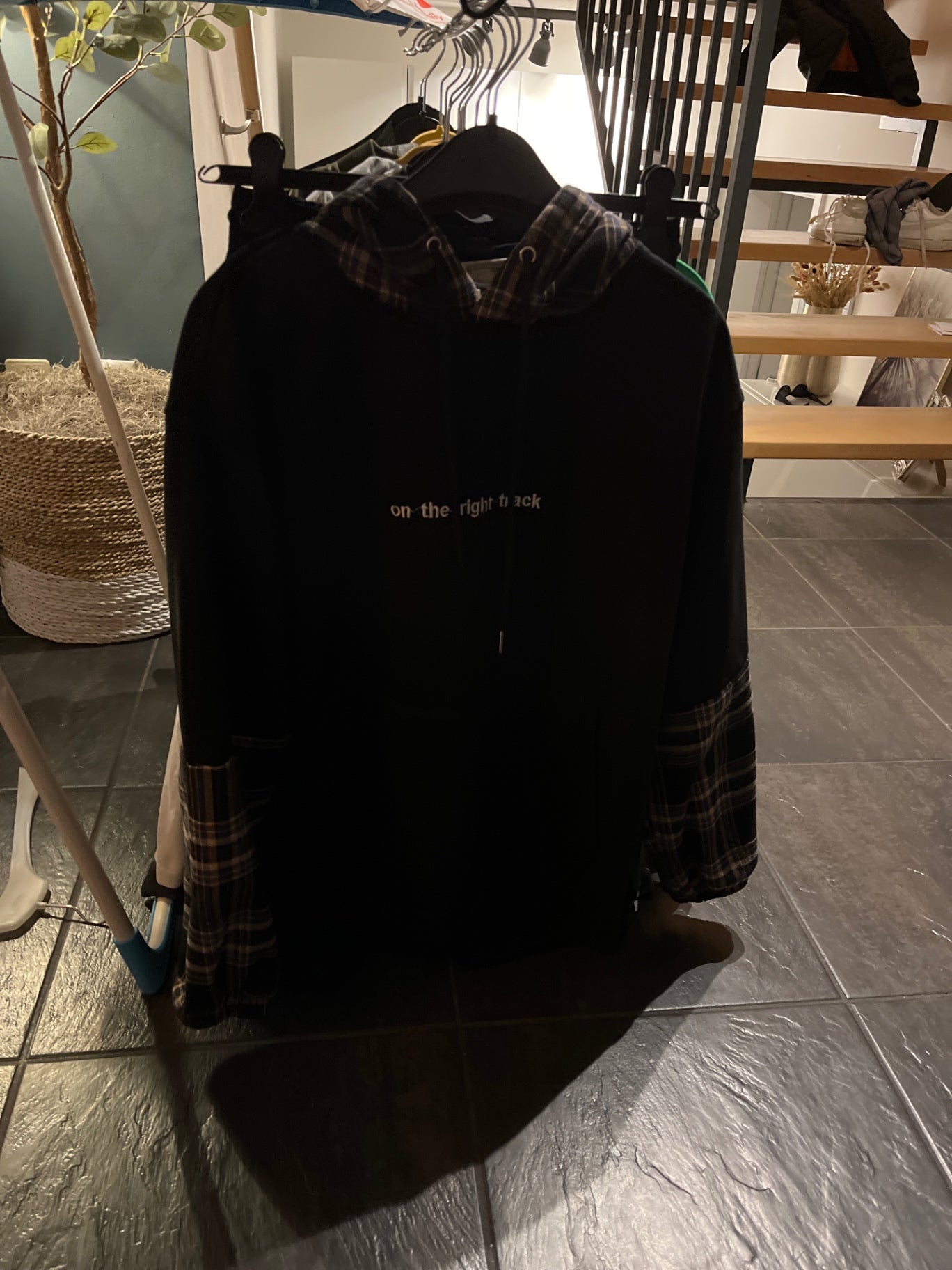 SHEIN Kapuzensweatshirt Schwarz